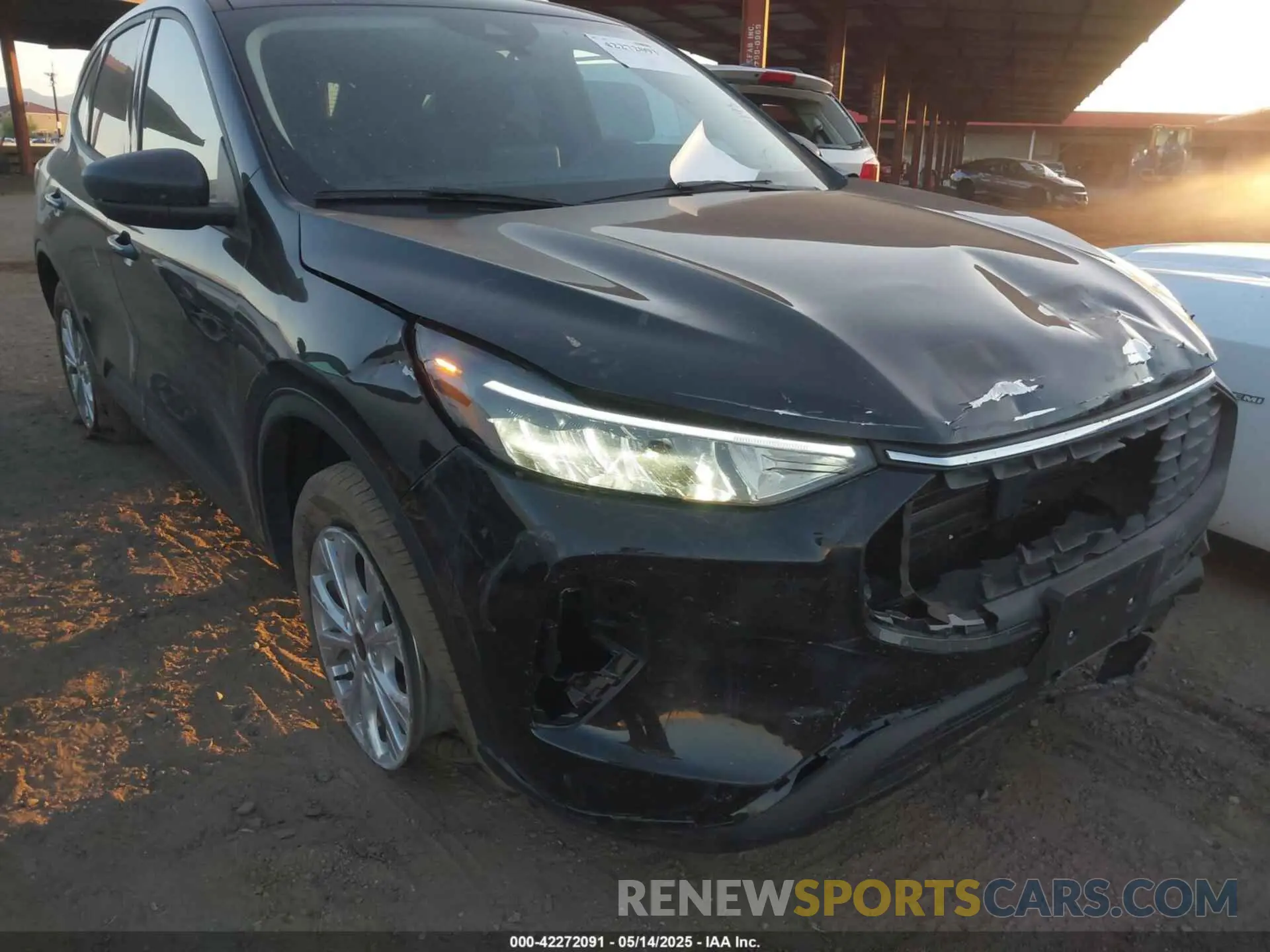 6 Photograph of a damaged car 1FMCU9GN2SUA82411 FORD ESCAPE 2025