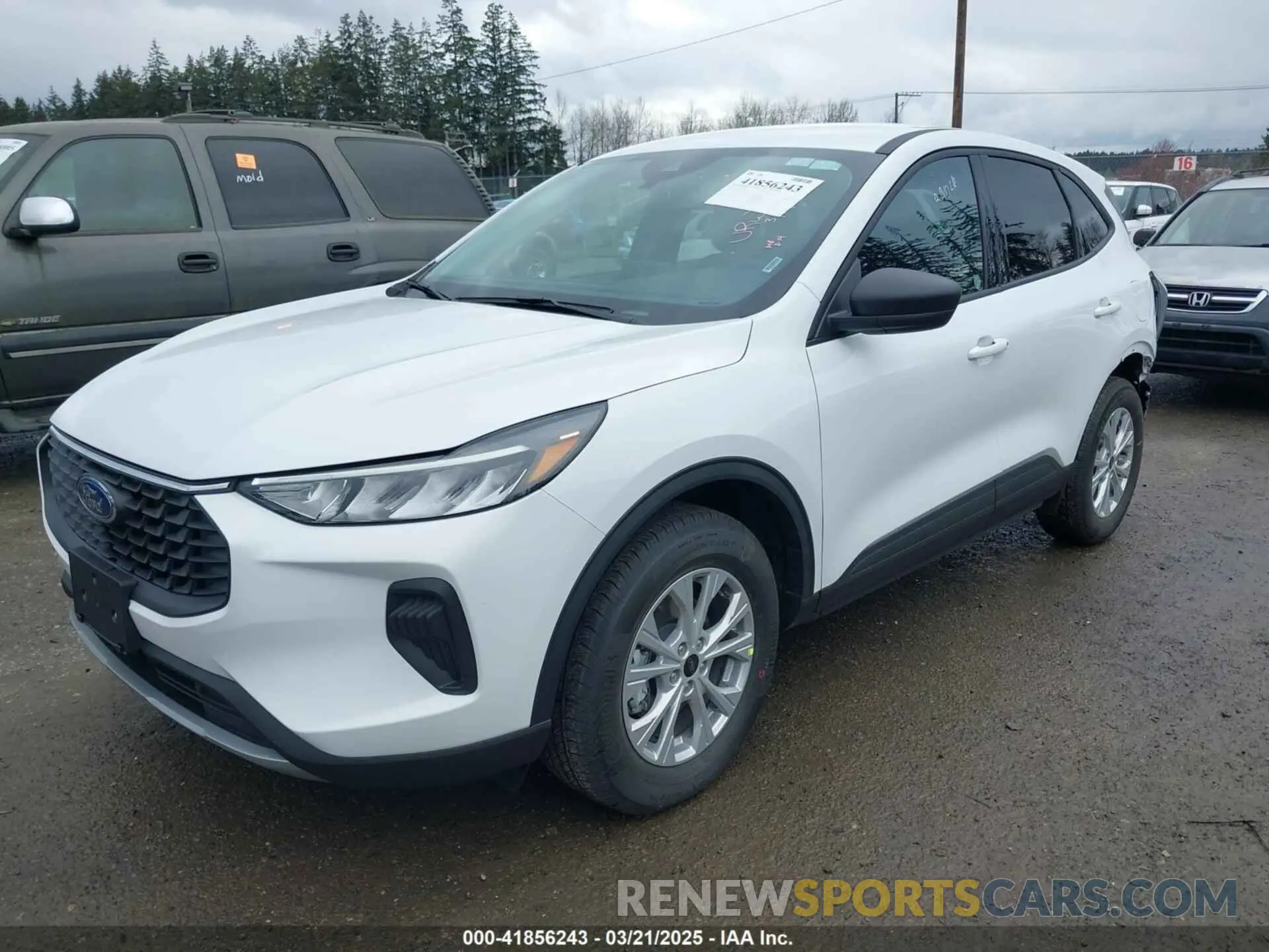 2 Photograph of a damaged car 1FMCU9GN2SUA84546 FORD ESCAPE 2025