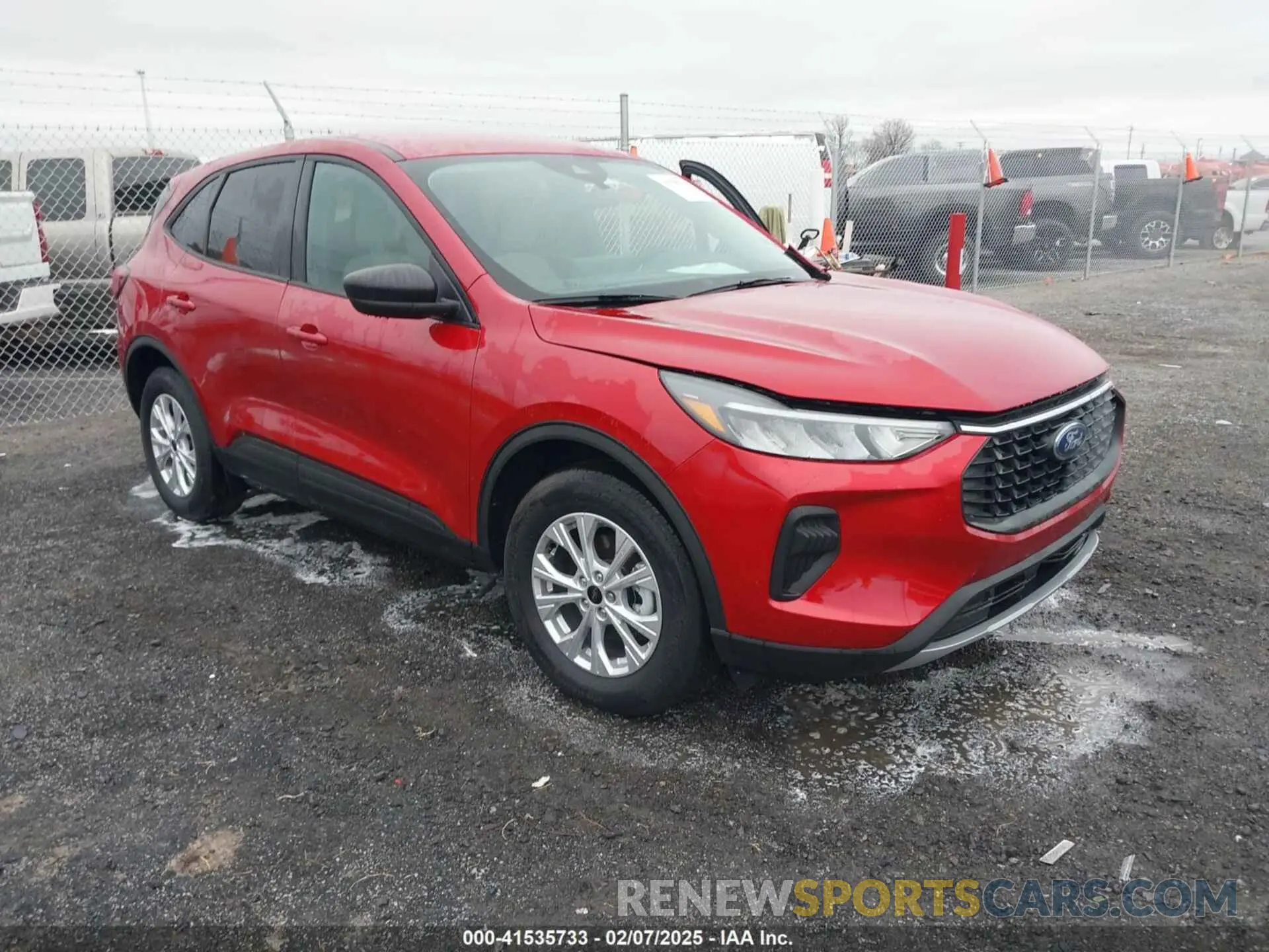1 Photograph of a damaged car 1FMCU9GN4SUA30309 FORD ESCAPE 2025