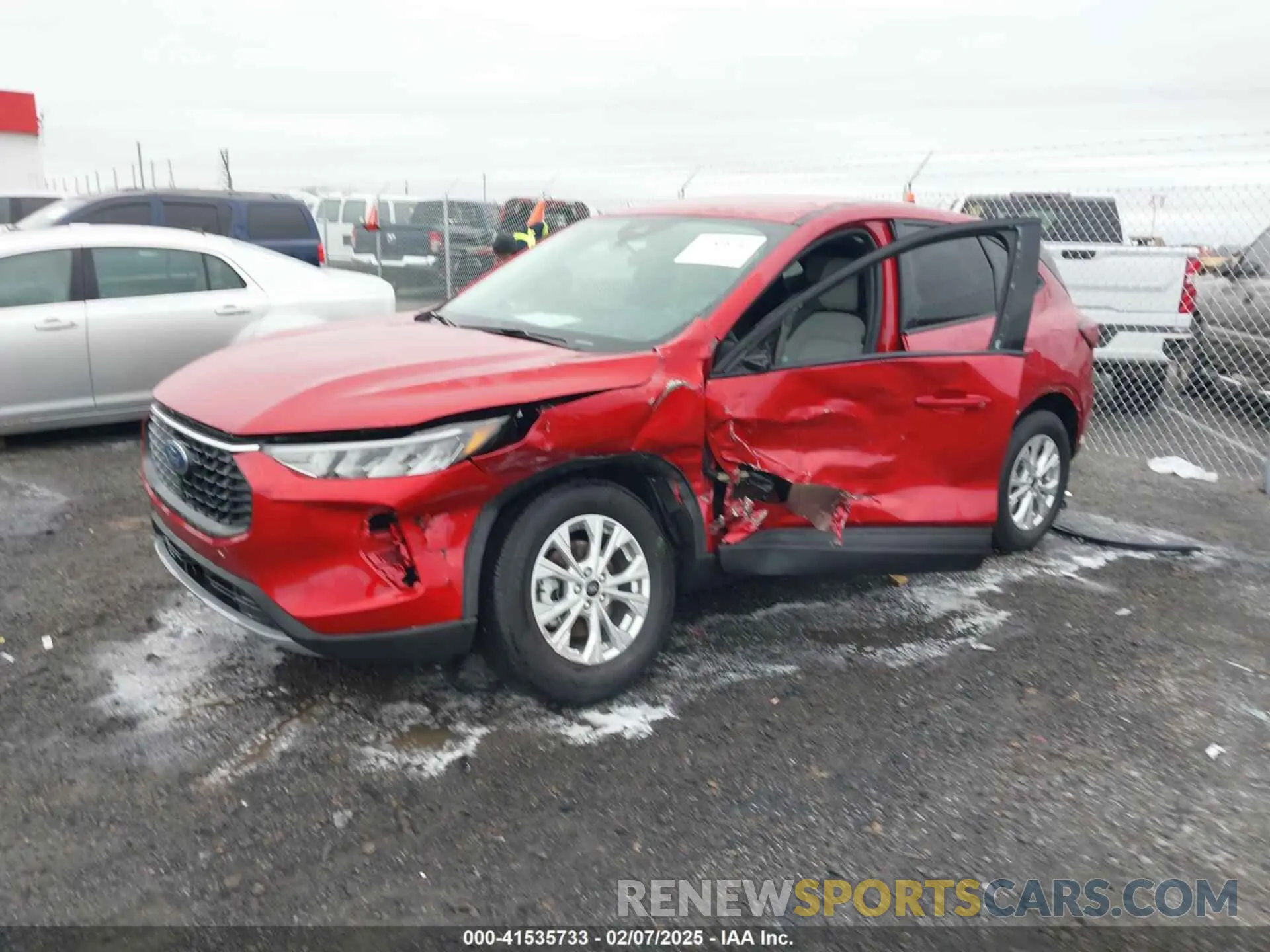 2 Photograph of a damaged car 1FMCU9GN4SUA30309 FORD ESCAPE 2025