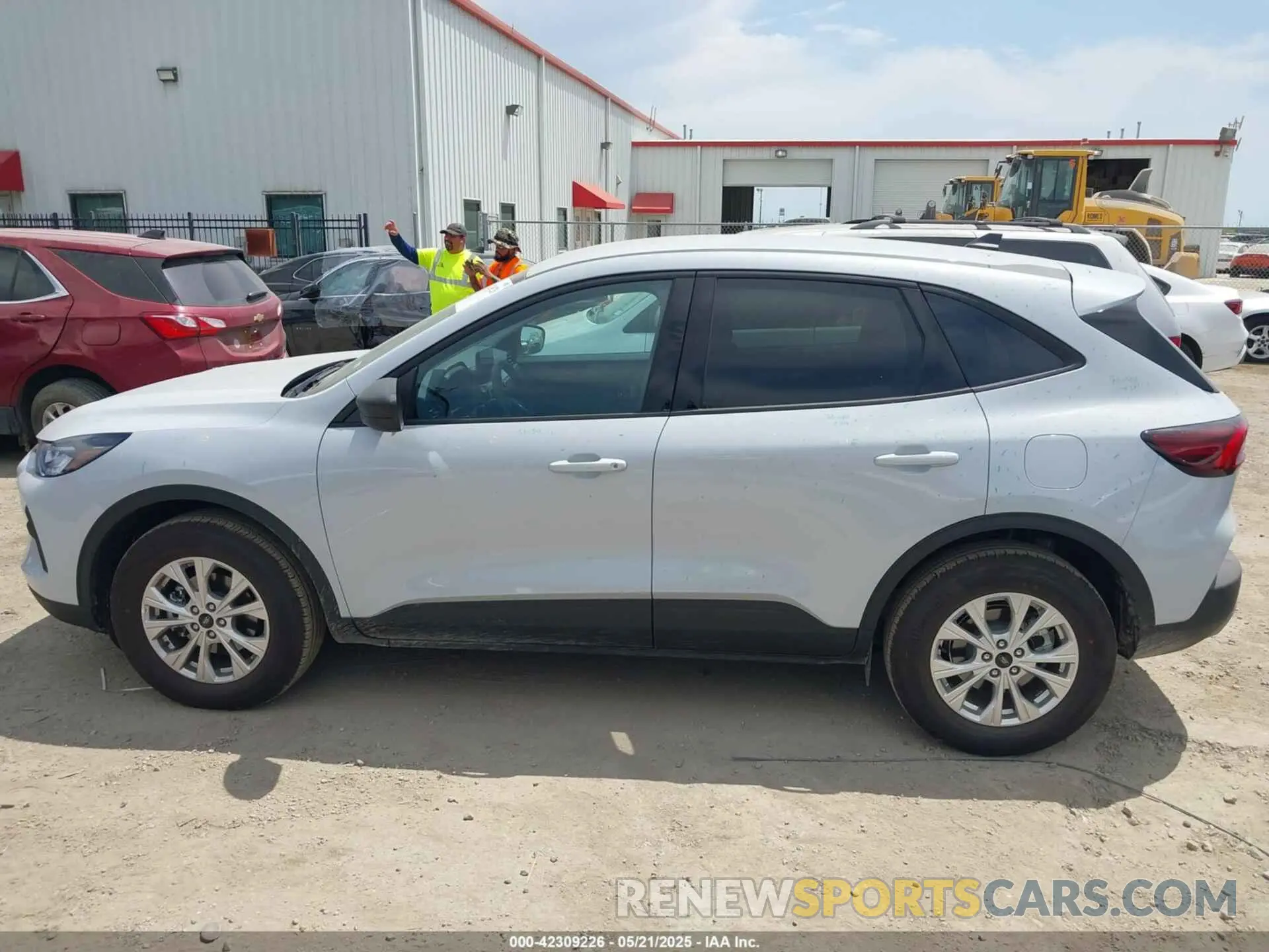 14 Photograph of a damaged car 1FMCU9GN6SUA85814 FORD ESCAPE 2025