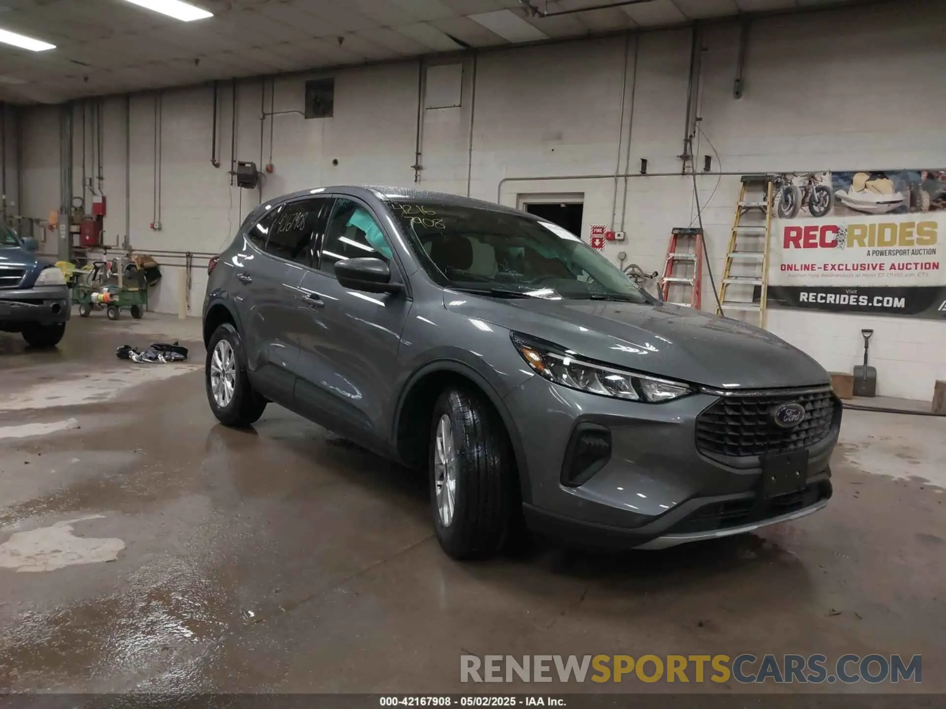 1 Photograph of a damaged car 1FMCU9GN7SUA20681 FORD ESCAPE 2025