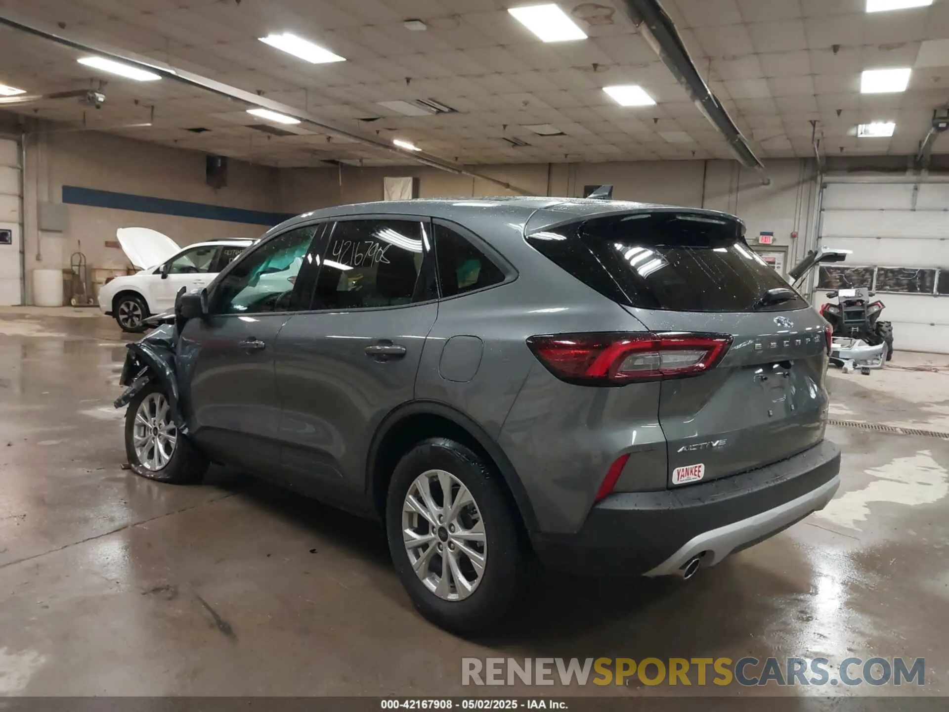 3 Photograph of a damaged car 1FMCU9GN7SUA20681 FORD ESCAPE 2025