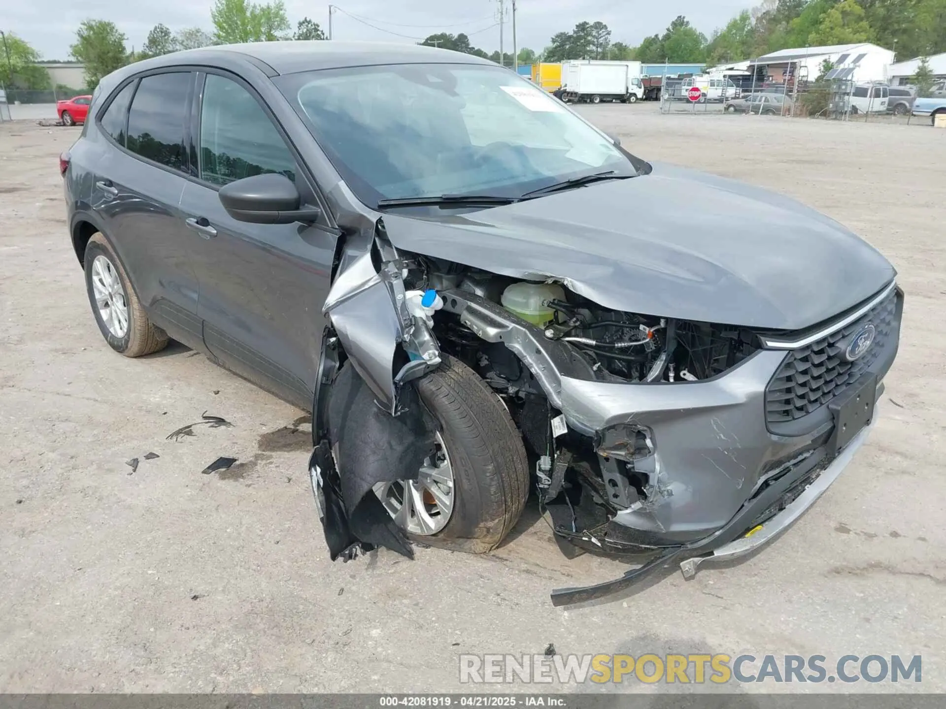 6 Photograph of a damaged car 1FMCU9GN7SUA59805 FORD ESCAPE 2025