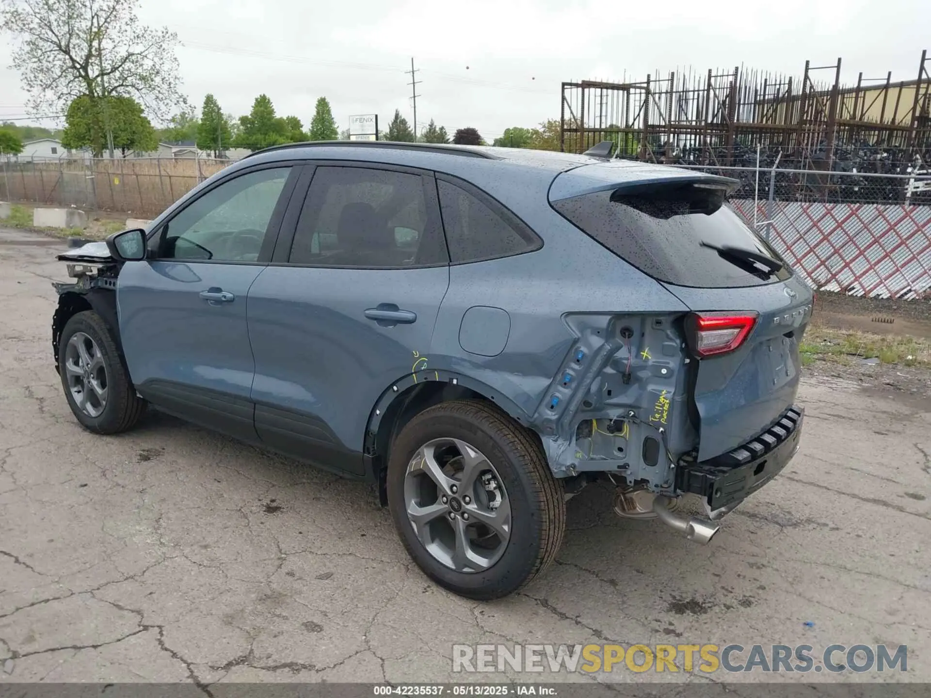 3 Photograph of a damaged car 1FMCU9MN0SUA04522 FORD ESCAPE 2025
