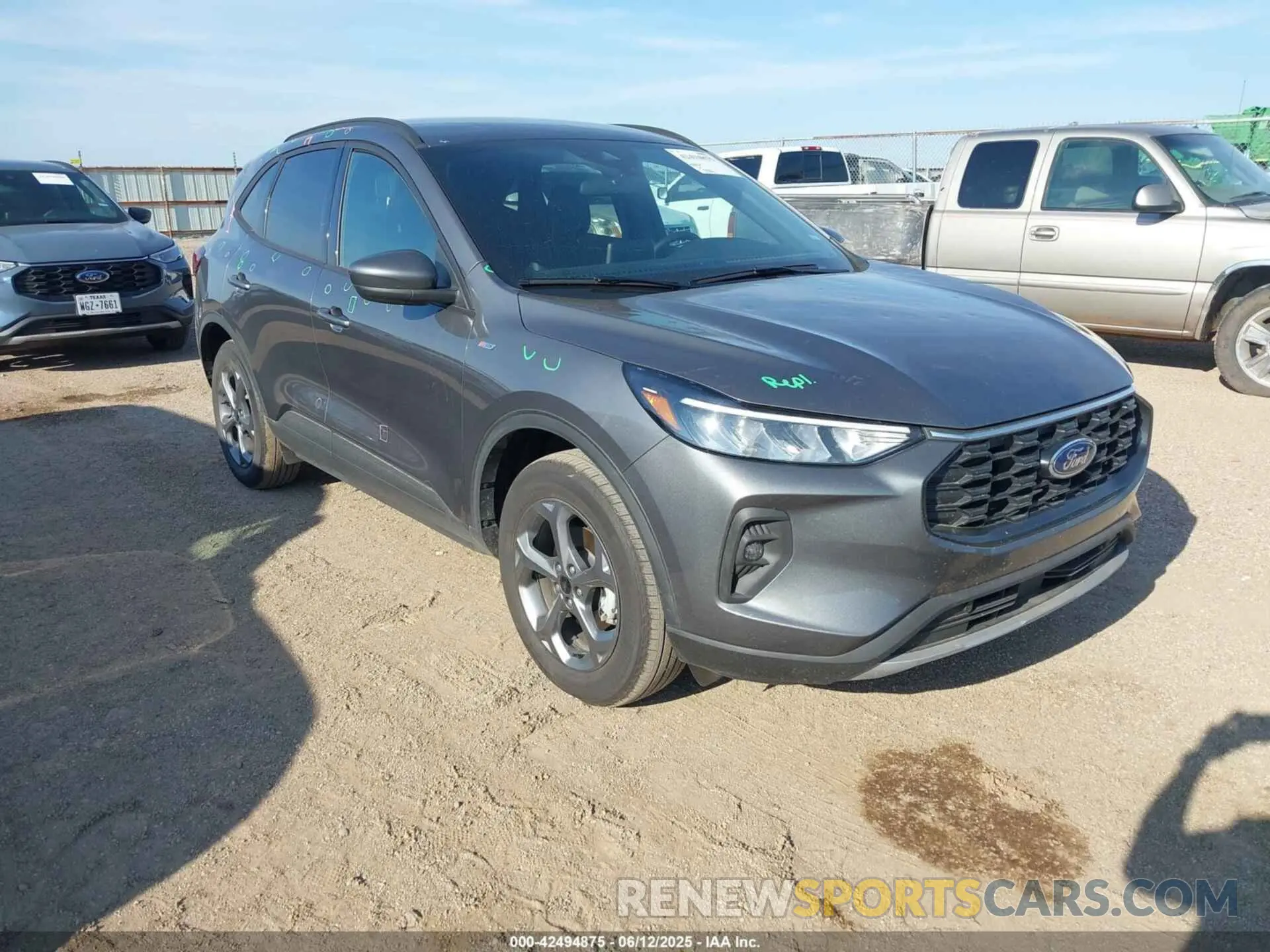 1 Photograph of a damaged car 1FMCU9NA3SUA74754 FORD ESCAPE 2025