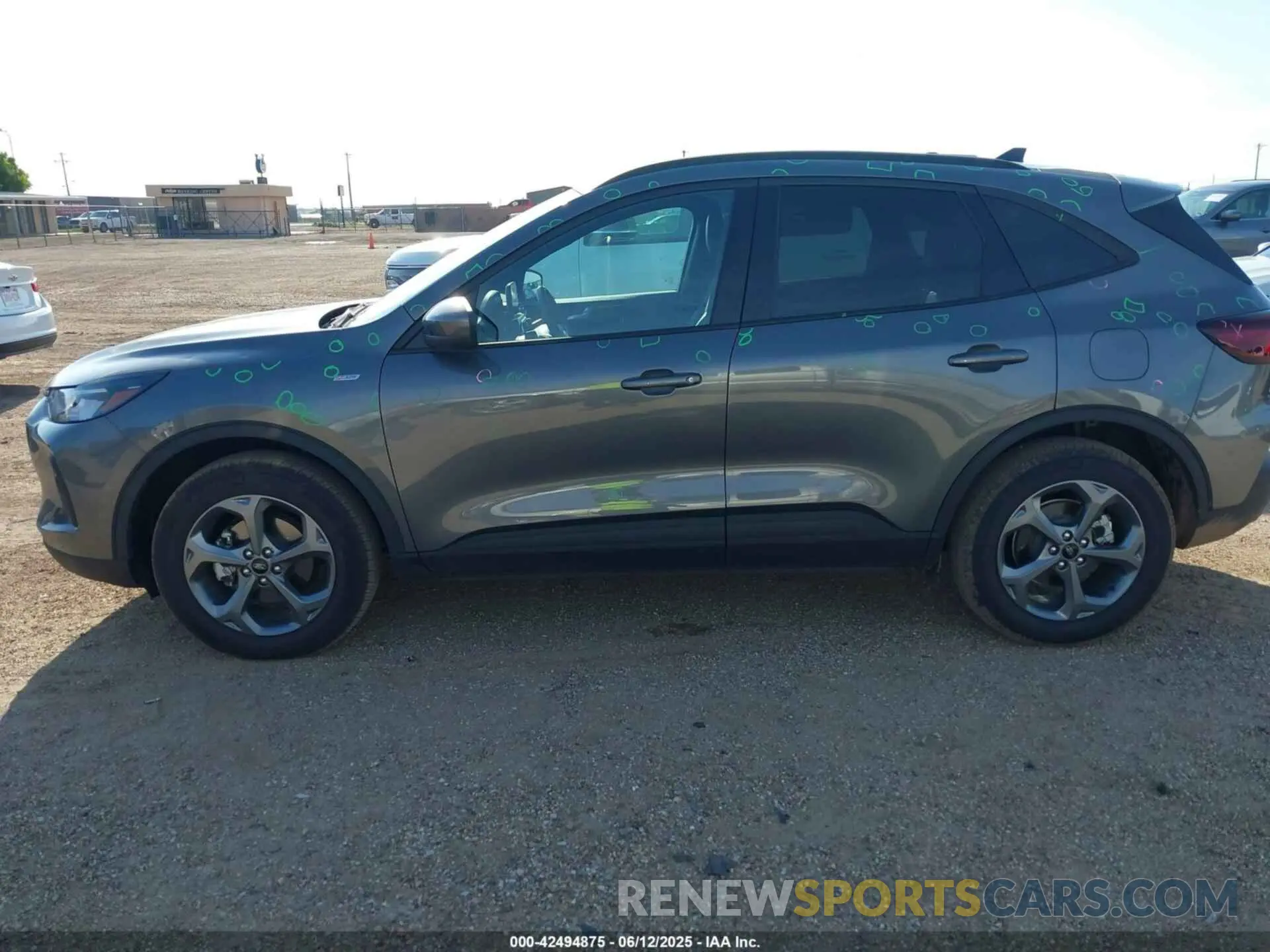 14 Photograph of a damaged car 1FMCU9NA3SUA74754 FORD ESCAPE 2025