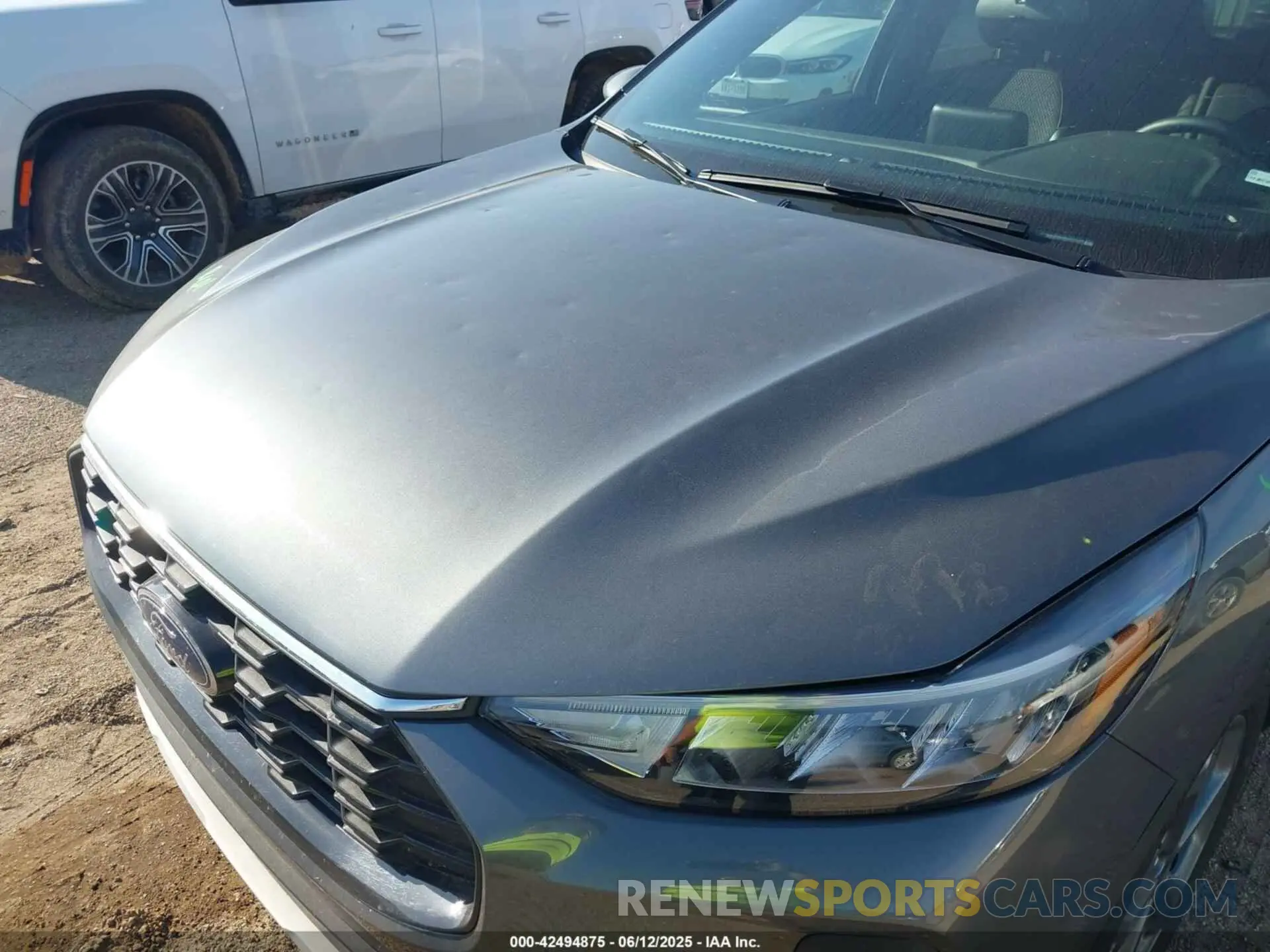 6 Photograph of a damaged car 1FMCU9NA3SUA74754 FORD ESCAPE 2025