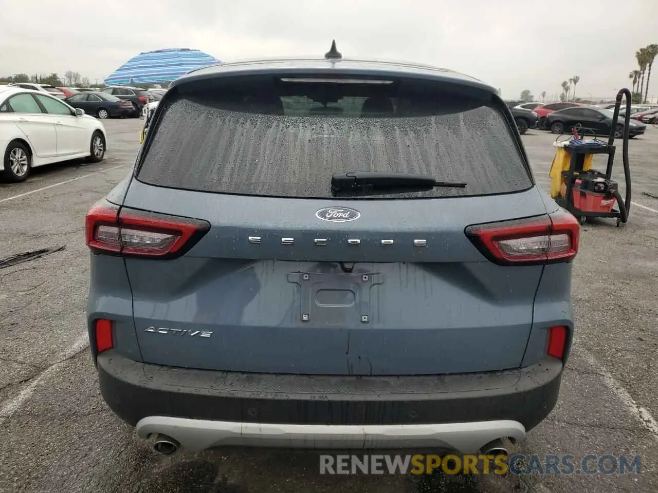 6 Photograph of a damaged car 1FMCU0GN2PUA41876 FORD ESCAPE ACT 2023