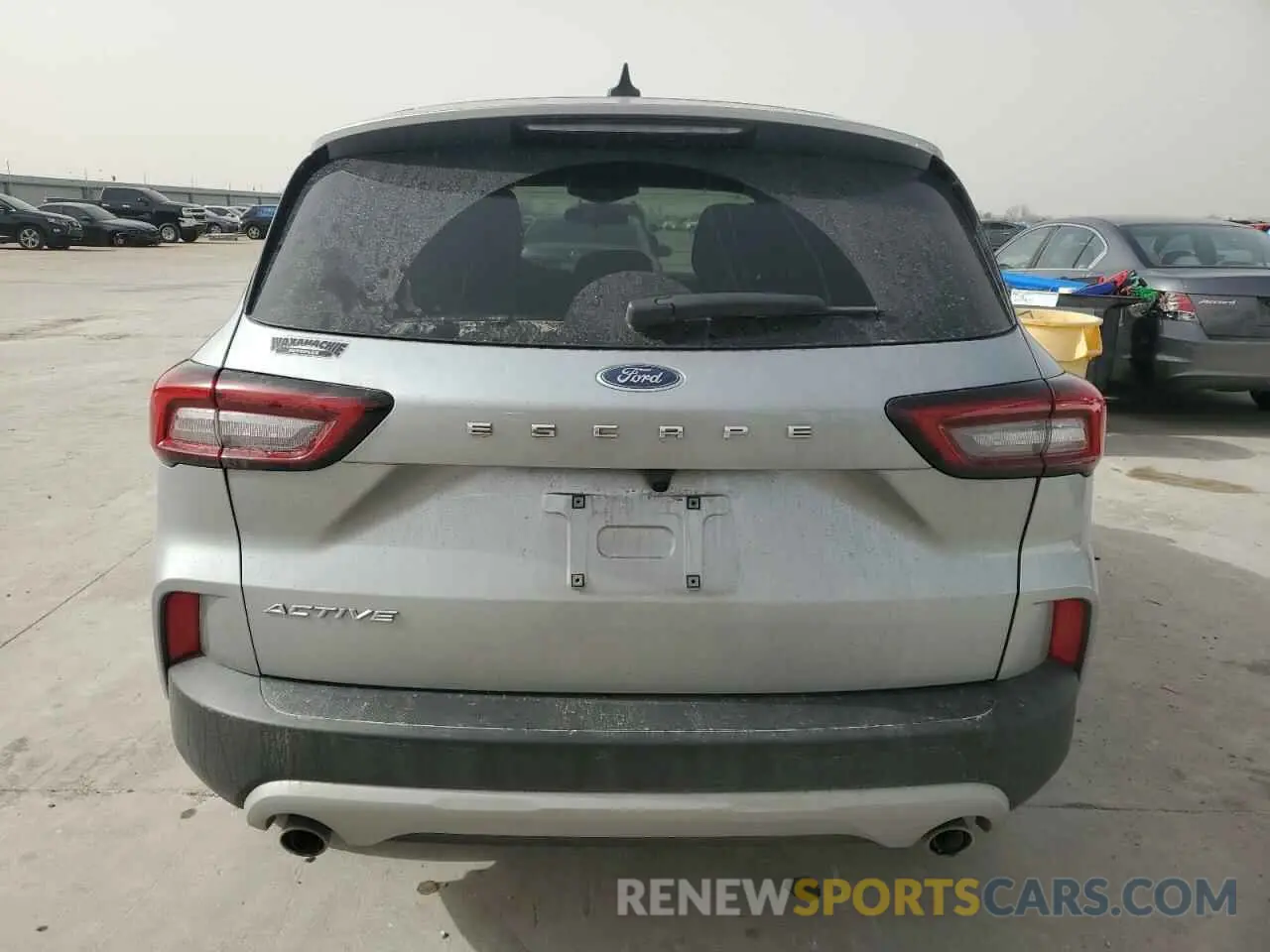6 Photograph of a damaged car 1FMCU0GN2PUB08024 FORD ESCAPE ACT 2023