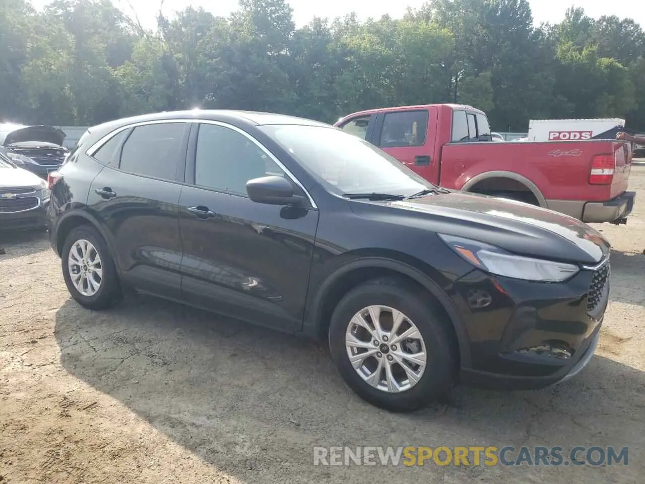 4 Photograph of a damaged car 1FMCU0GN4PUA41510 FORD ESCAPE ACT 2023
