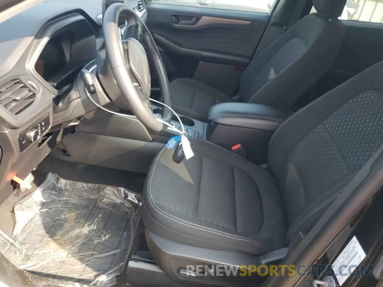 7 Photograph of a damaged car 1FMCU0GN4PUA41510 FORD ESCAPE ACT 2023