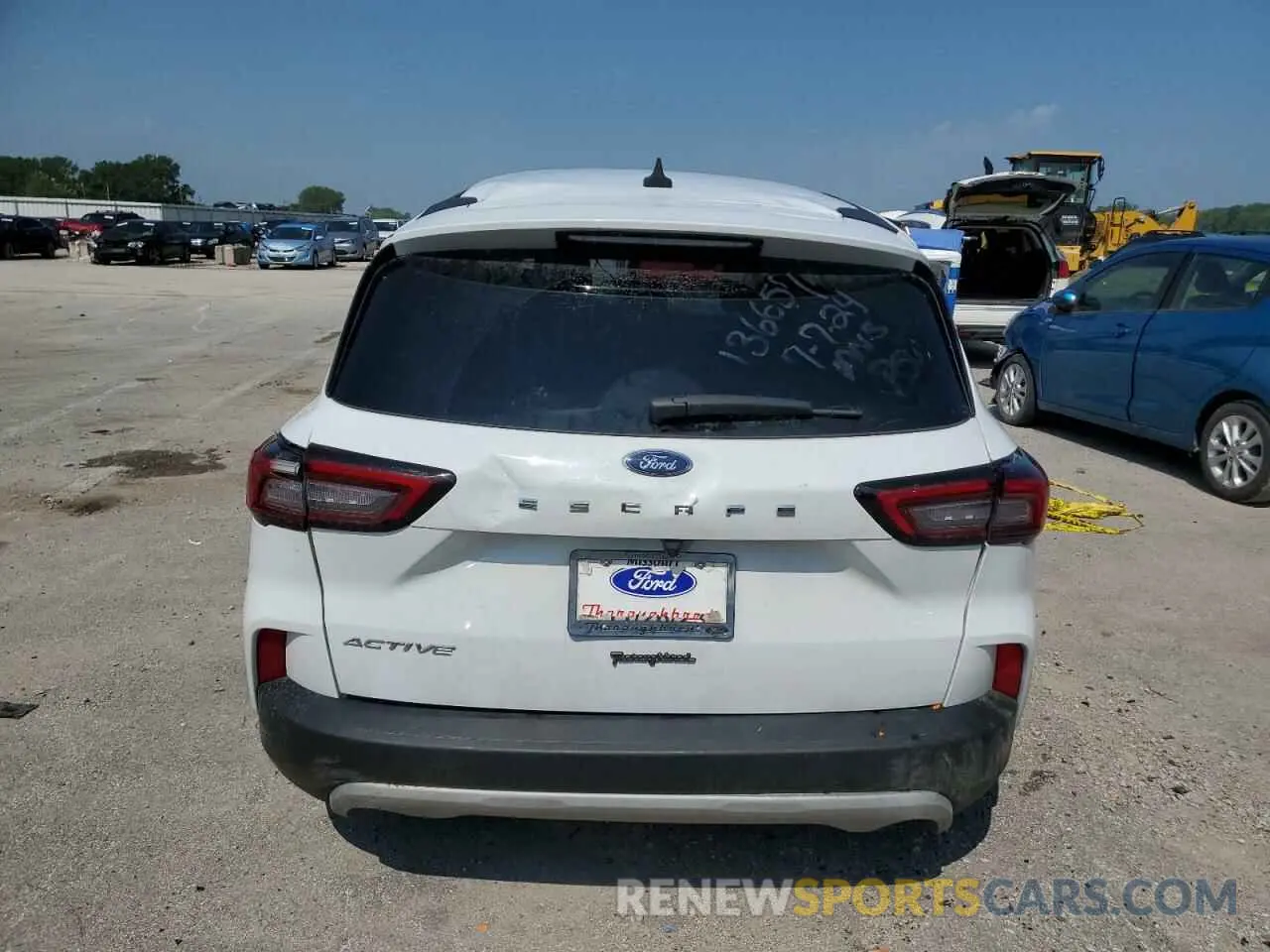 6 Photograph of a damaged car 1FMCU0GN5PUA35098 FORD ESCAPE ACT 2023