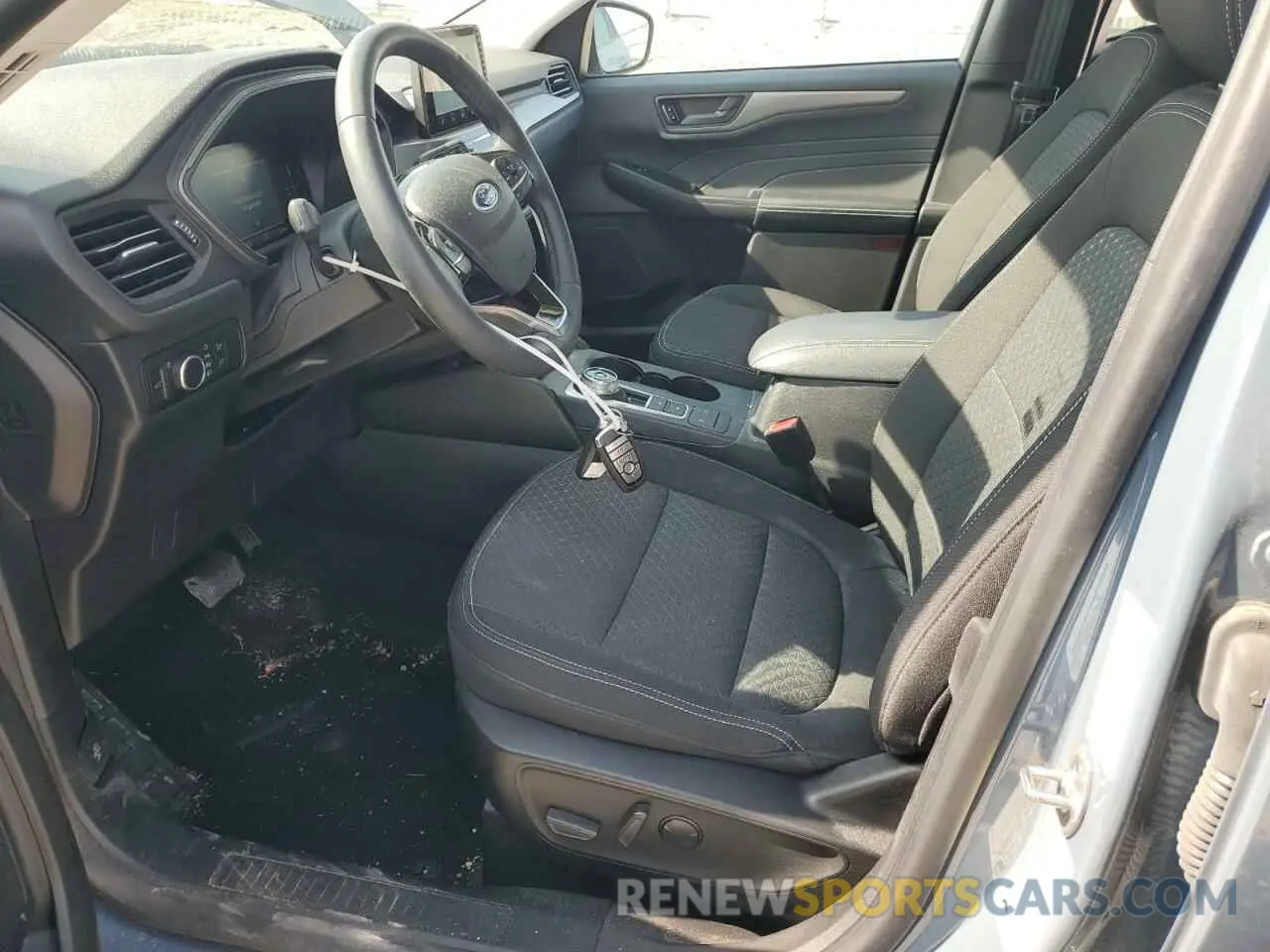 7 Photograph of a damaged car 1FMCU0GN5PUA61720 FORD ESCAPE ACT 2023