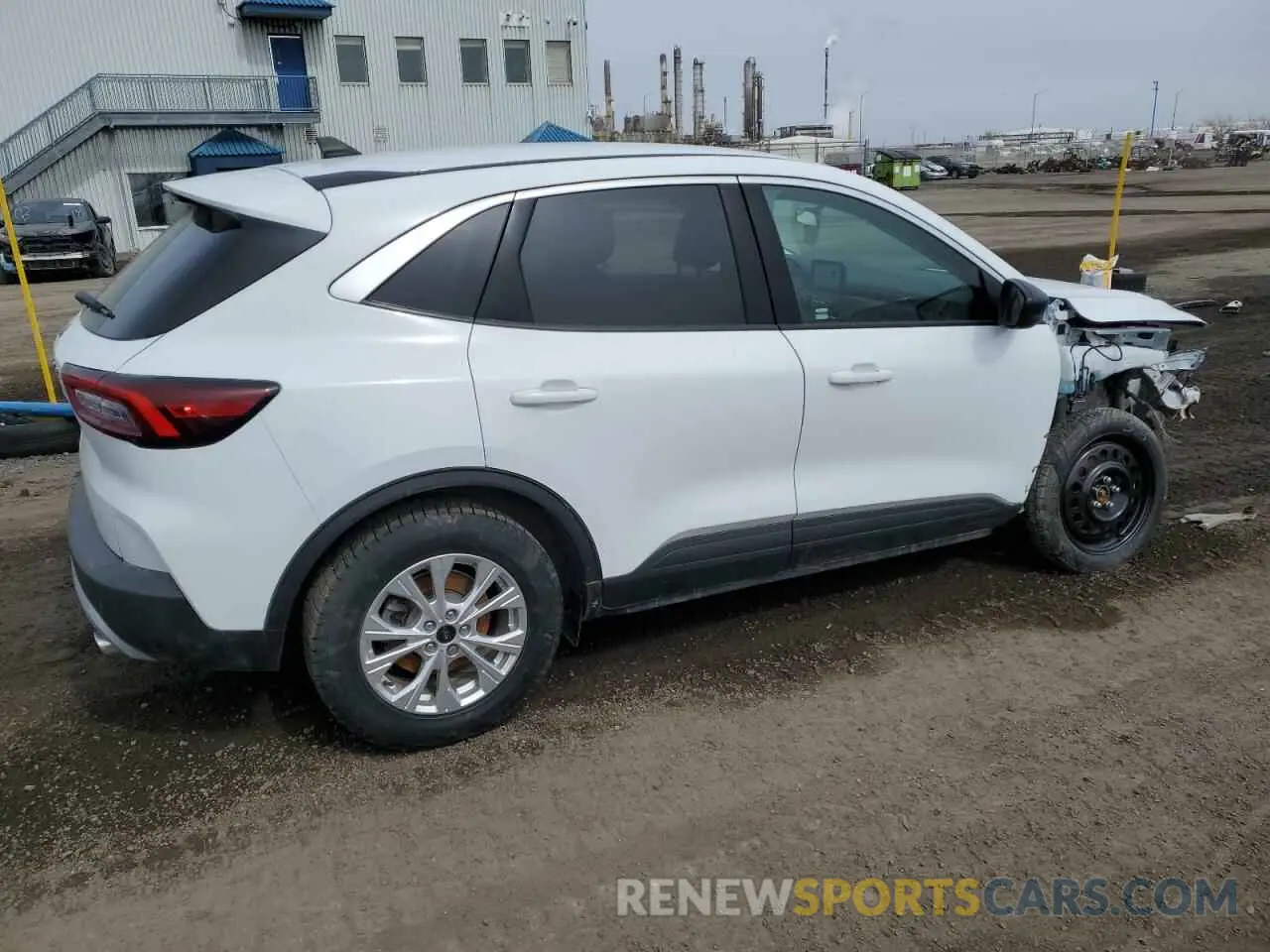 3 Photograph of a damaged car 1FMCU0GN7PUA59239 FORD ESCAPE ACT 2023