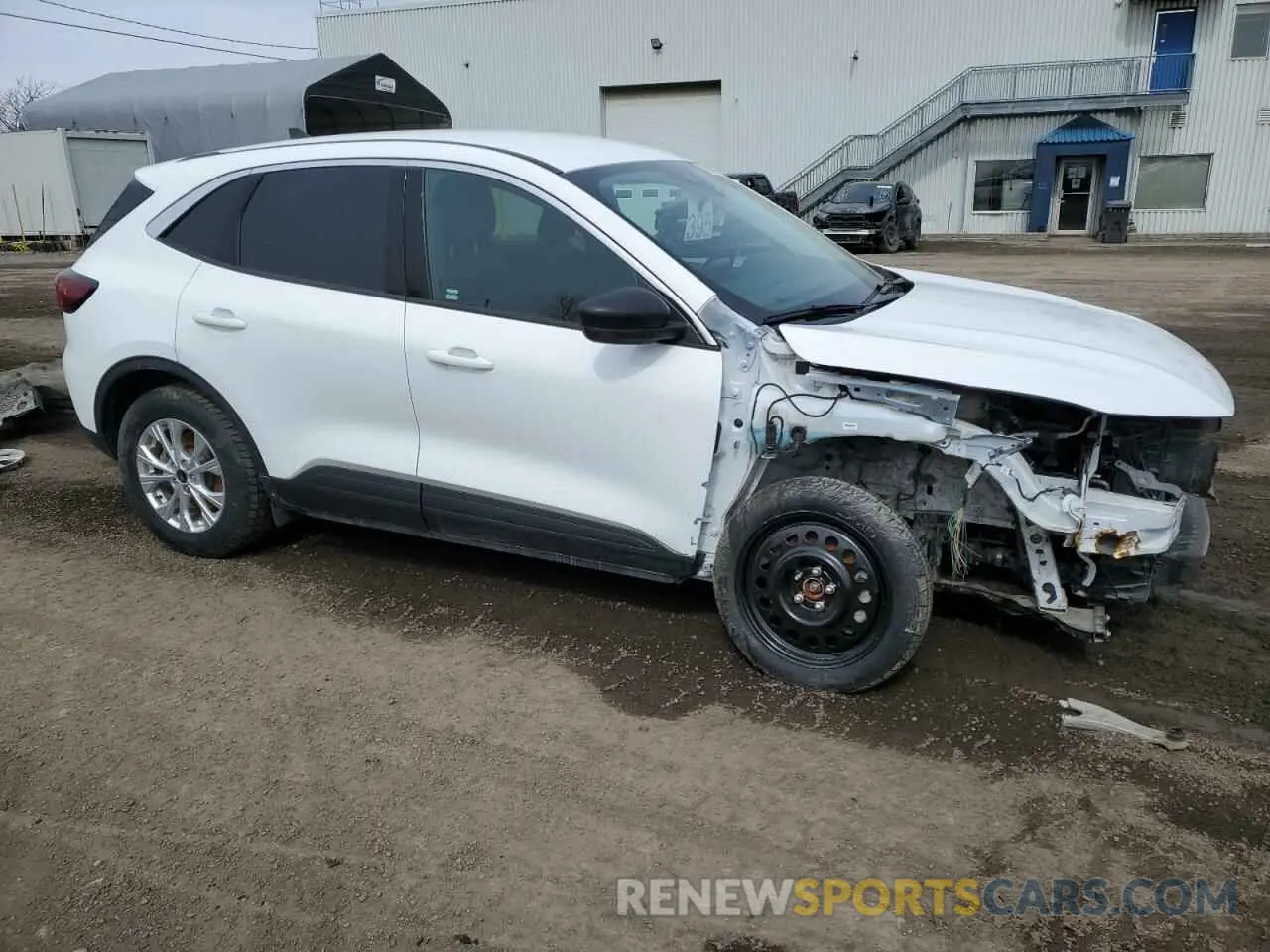 4 Photograph of a damaged car 1FMCU0GN7PUA59239 FORD ESCAPE ACT 2023