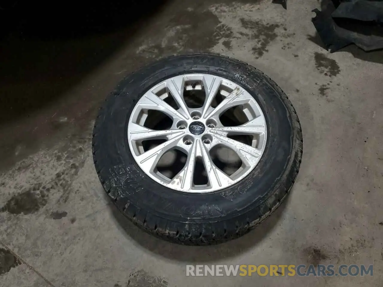13 Photograph of a damaged car 1FMCU9GN3PUA44676 FORD ESCAPE ACT 2023