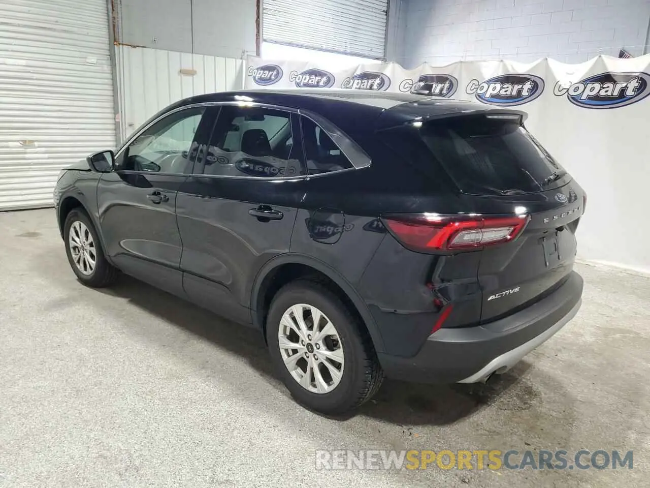 2 Photograph of a damaged car 1FMCU9GN3PUA44676 FORD ESCAPE ACT 2023