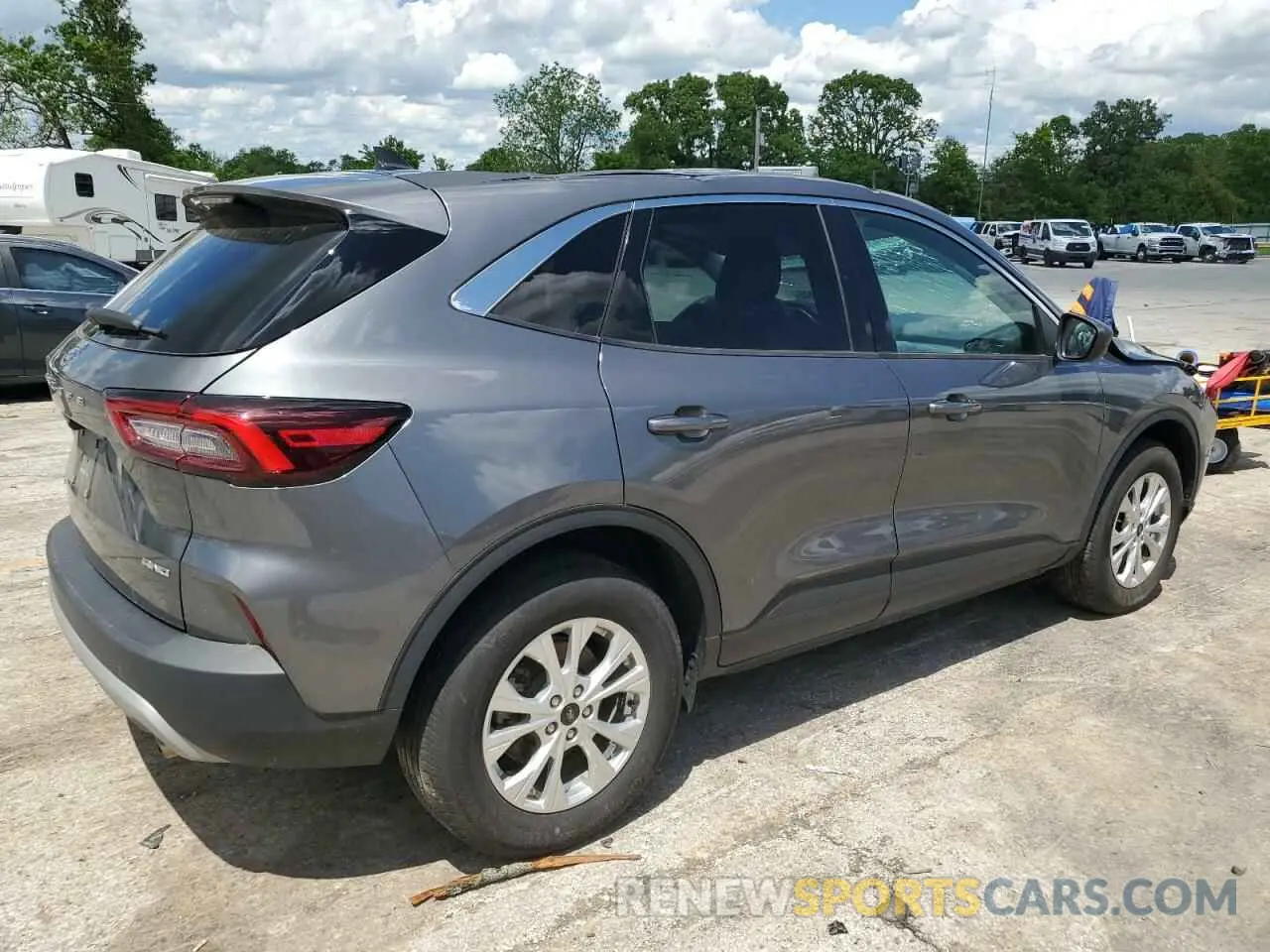 3 Photograph of a damaged car 1FMCU9GN5PUA00811 FORD ESCAPE ACT 2023