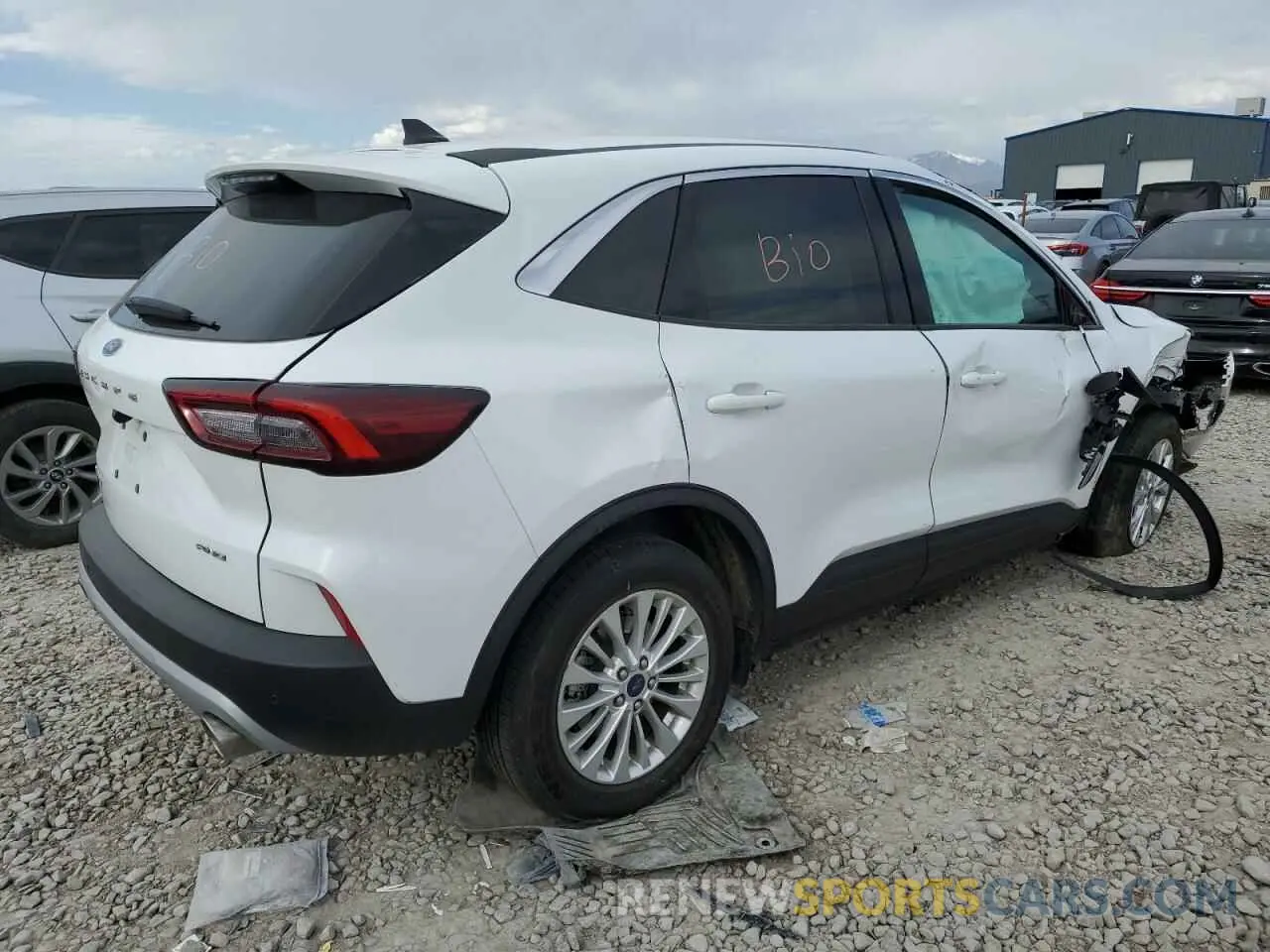 3 Photograph of a damaged car 1FMCU9GN7PUA13527 FORD ESCAPE ACT 2023