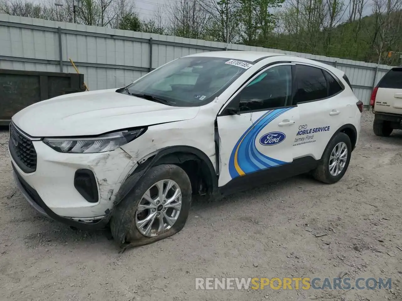 1 Photograph of a damaged car 1FMCU9GN8PUA38209 FORD ESCAPE ACT 2023