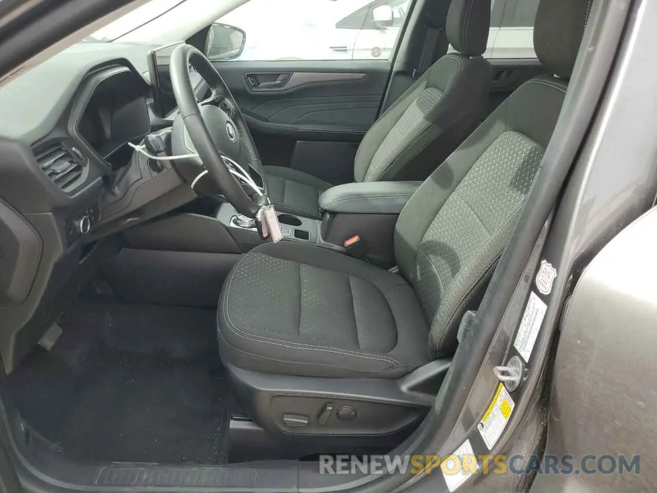 7 Photograph of a damaged car 1FMCU9GN8PUA45175 FORD ESCAPE ACT 2023