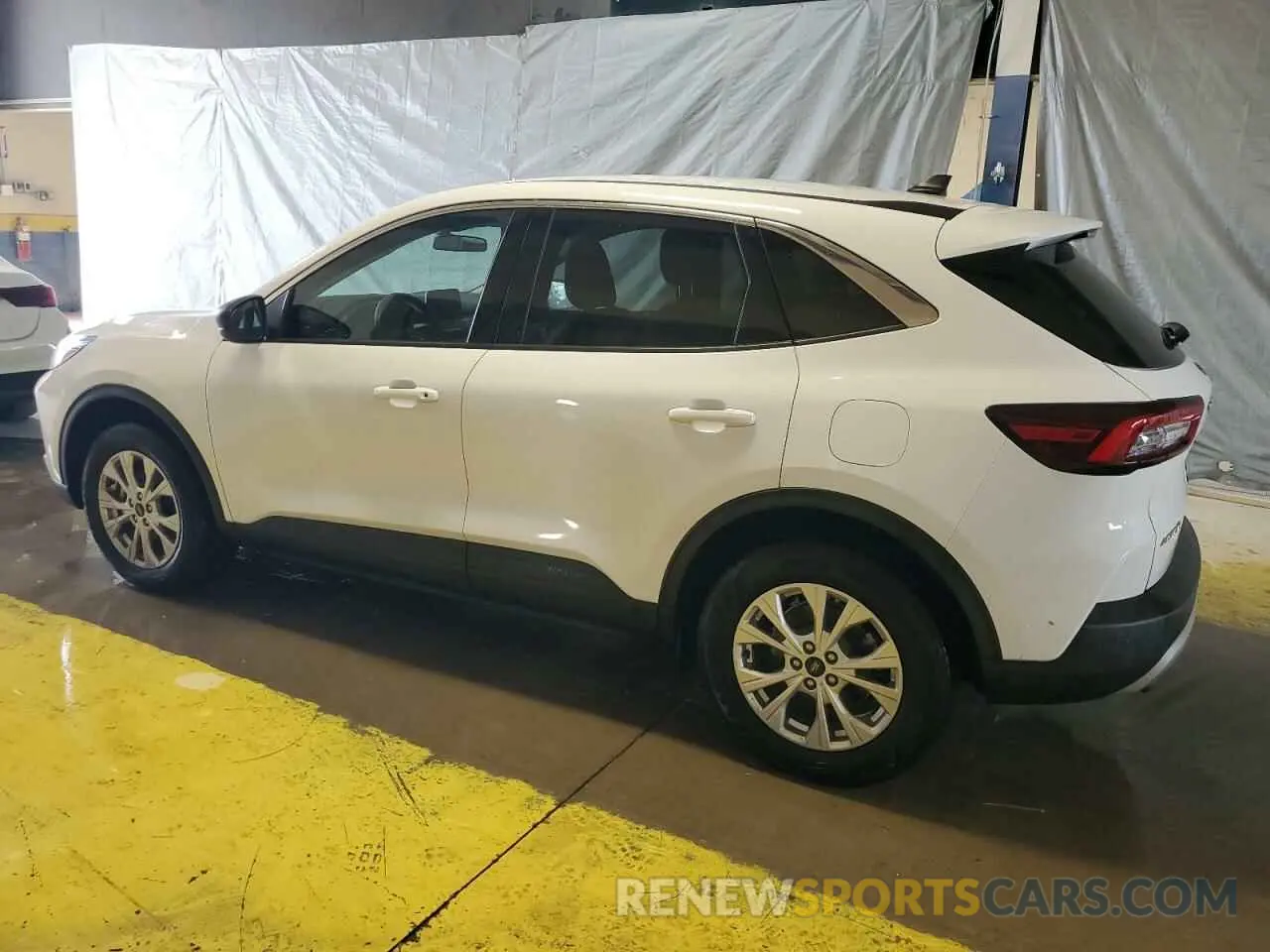 2 Photograph of a damaged car 1FMCU9GN9PUA83160 FORD ESCAPE ACT 2023