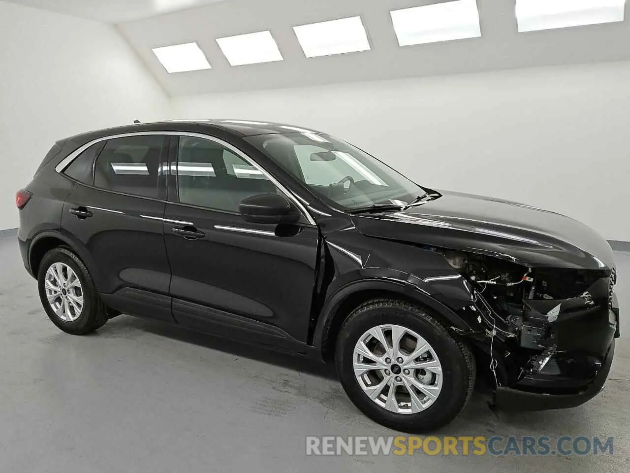 4 Photograph of a damaged car 1FMCU0GN0RUA73874 FORD ESCAPE ACT 2024