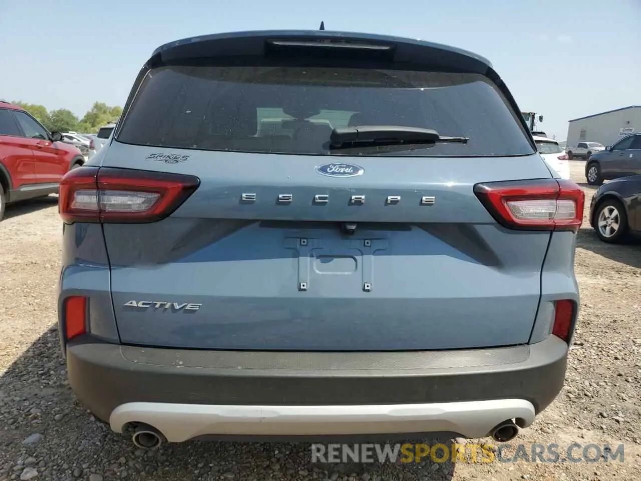 6 Photograph of a damaged car 1FMCU0GN0RUB01852 FORD ESCAPE ACT 2024