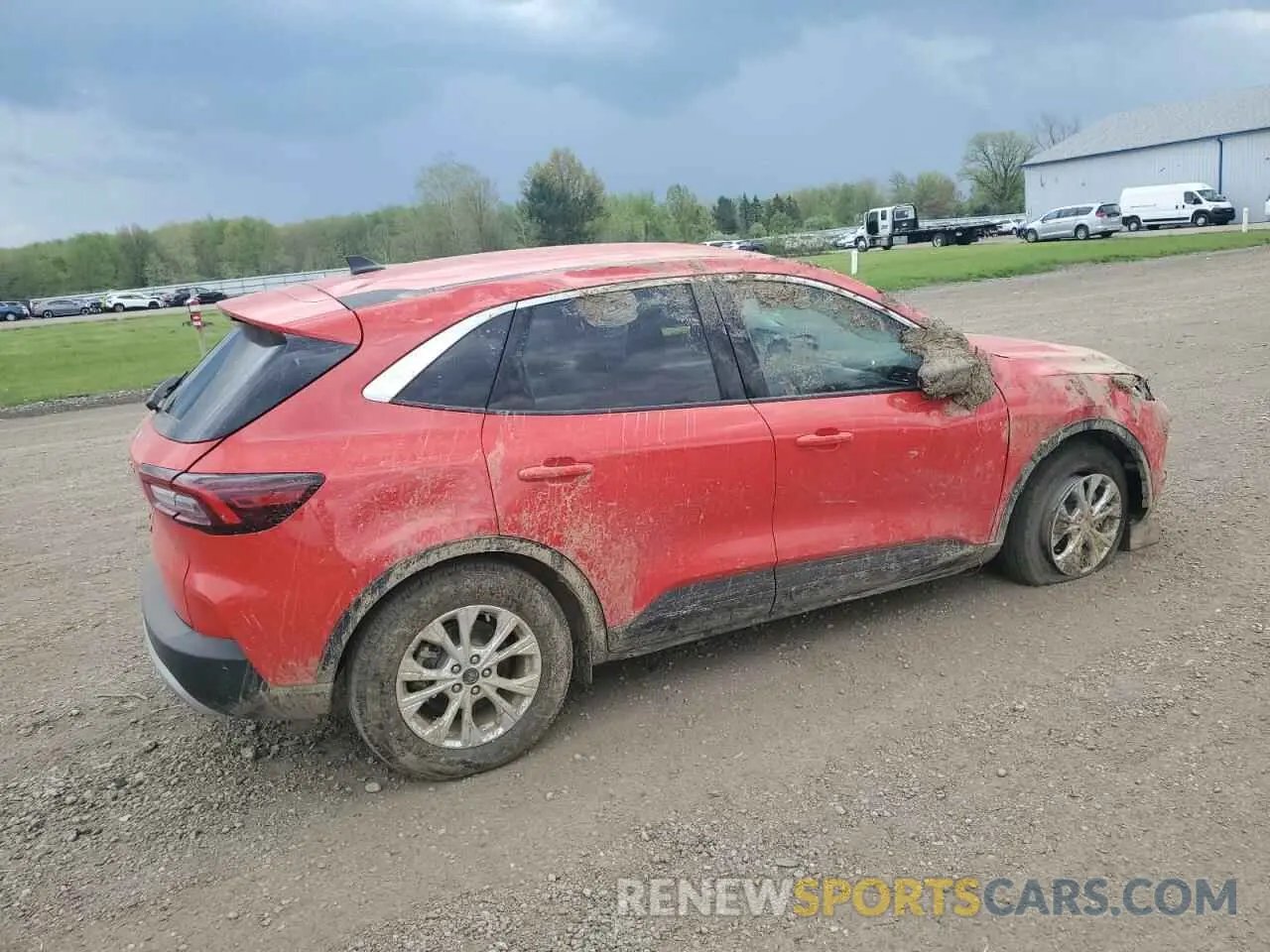 3 Photograph of a damaged car 1FMCU0GN0RUB56964 FORD ESCAPE ACT 2024