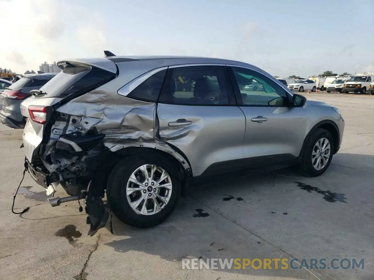 3 Photograph of a damaged car 1FMCU0GN1RUB18109 FORD ESCAPE ACT 2024
