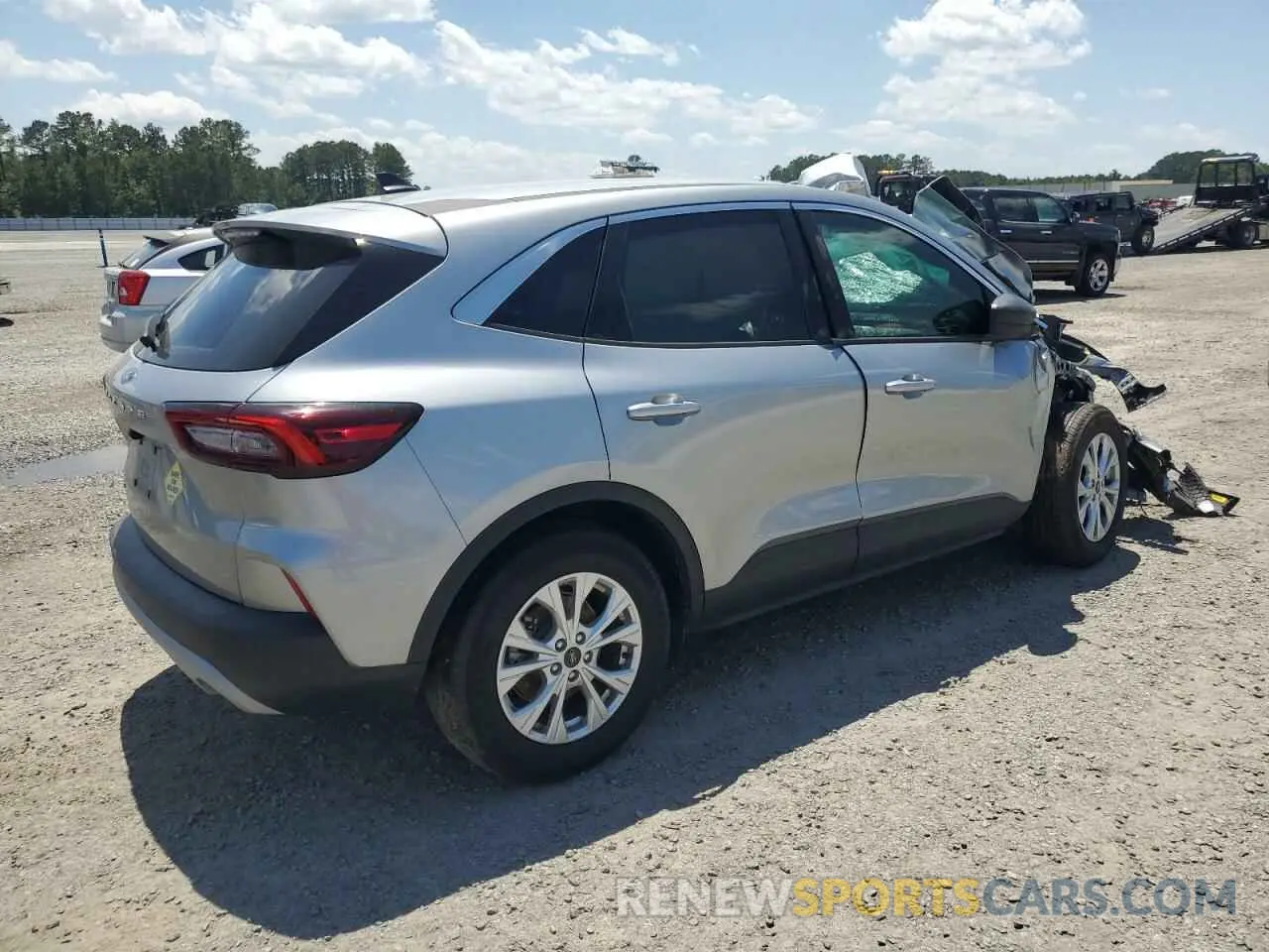 3 Photograph of a damaged car 1FMCU0GN1RUB34293 FORD ESCAPE ACT 2024