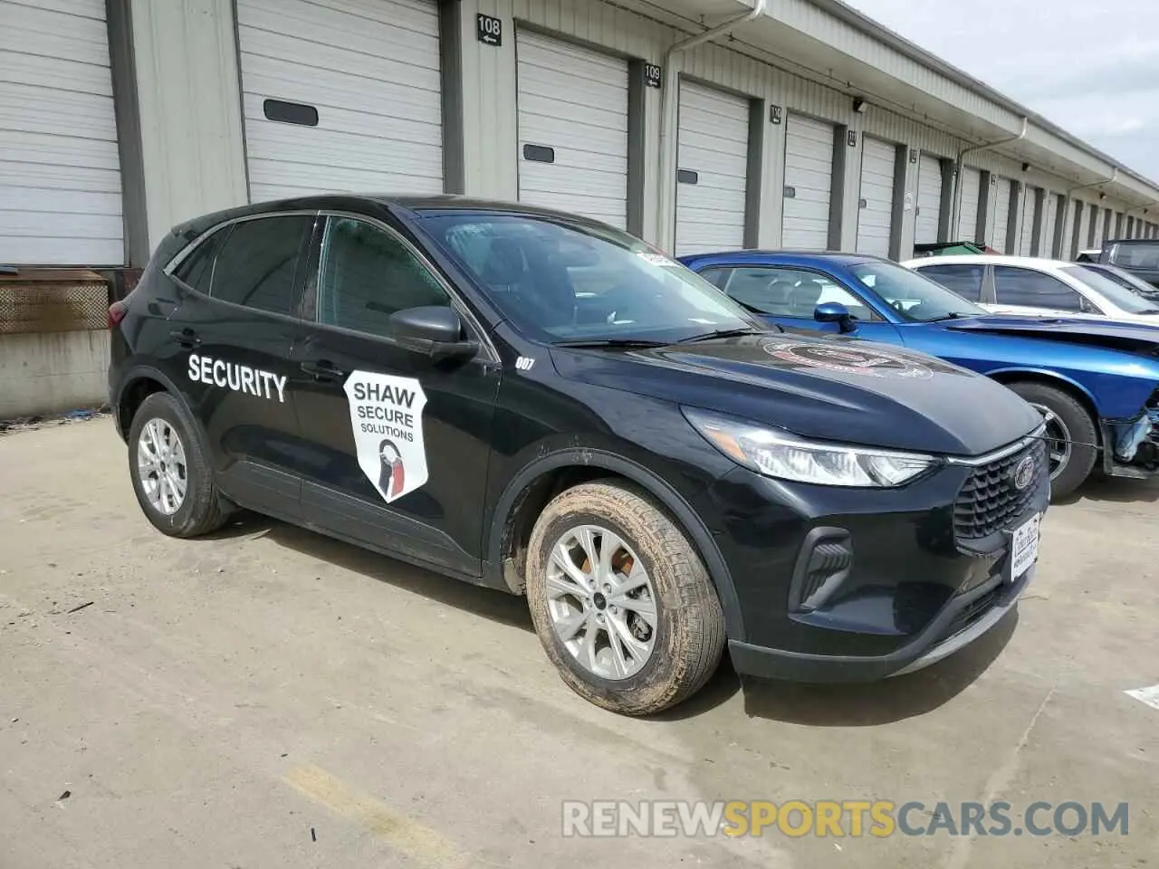 4 Photograph of a damaged car 1FMCU0GN4RUA54356 FORD ESCAPE ACT 2024
