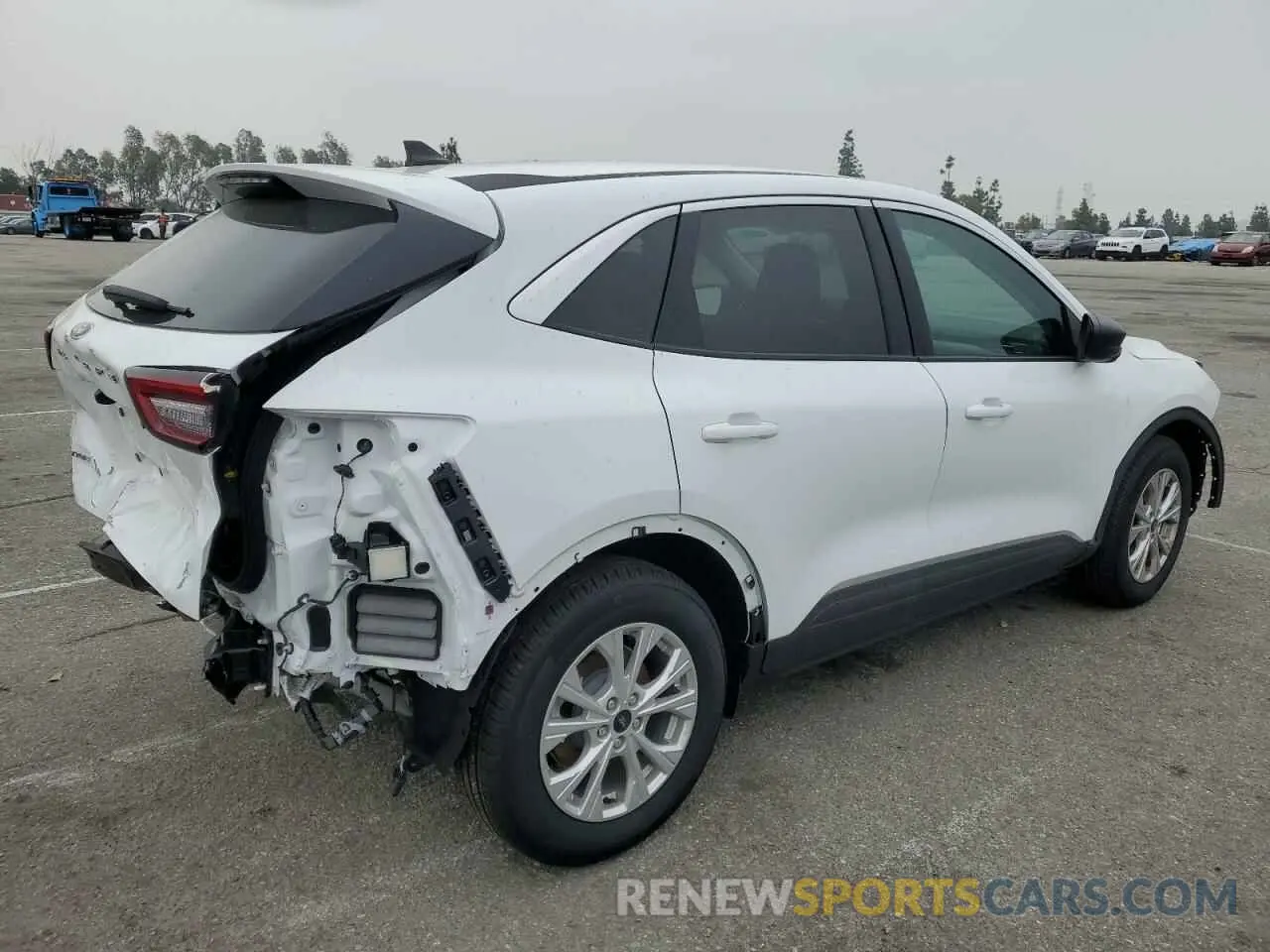 3 Photograph of a damaged car 1FMCU0GN4RUB27290 FORD ESCAPE ACT 2024