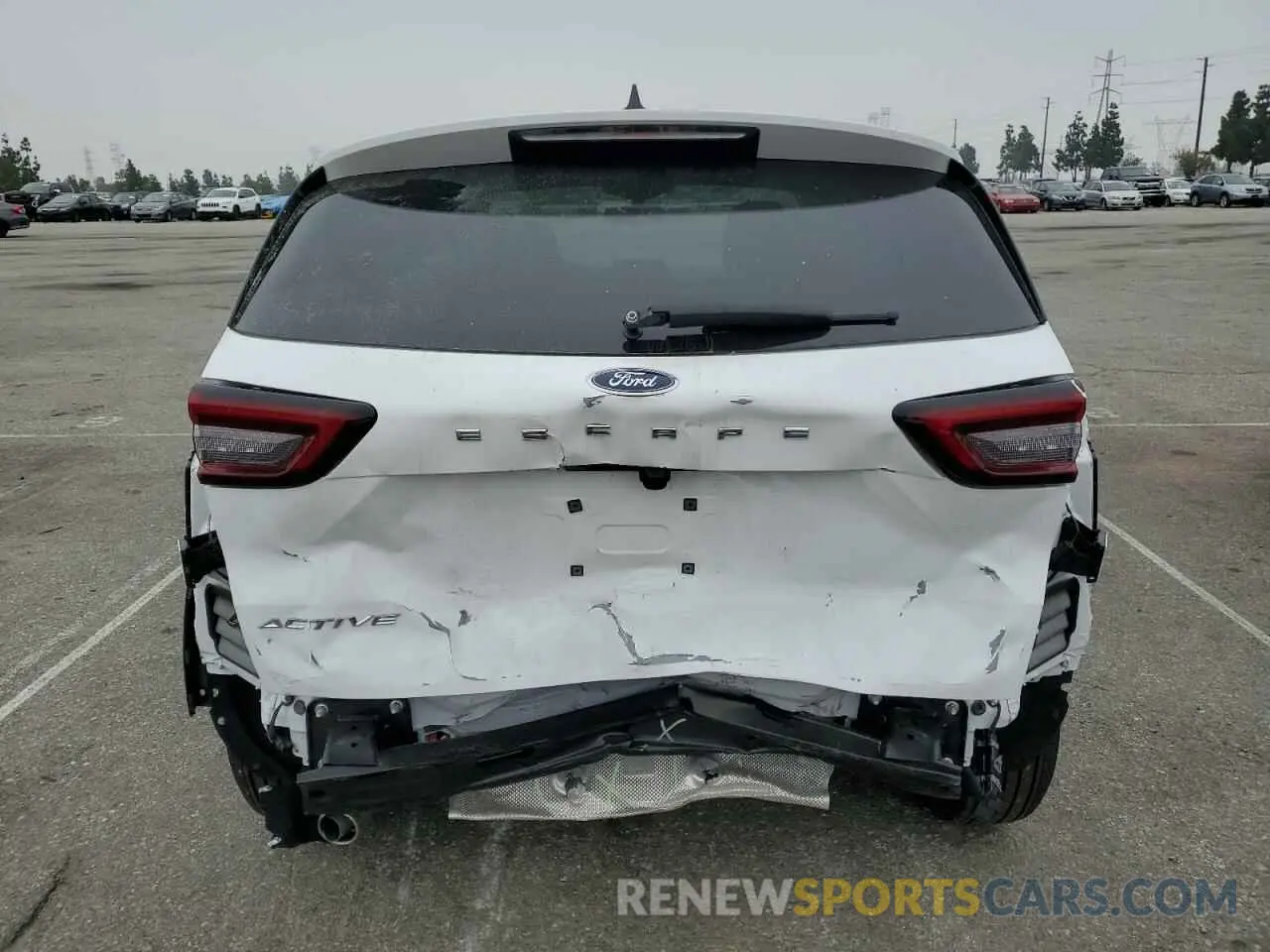 6 Photograph of a damaged car 1FMCU0GN4RUB27290 FORD ESCAPE ACT 2024