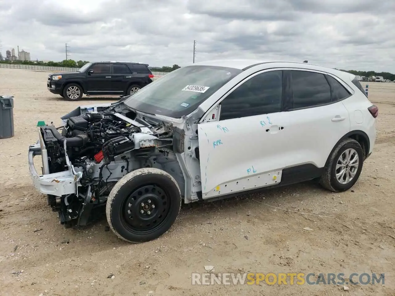 1 Photograph of a damaged car 1FMCU0GN5RUA54107 FORD ESCAPE ACT 2024