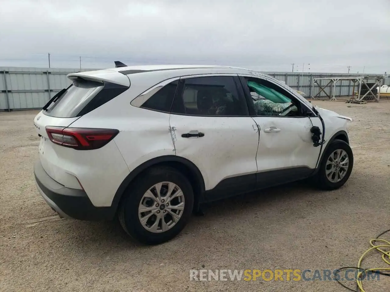 3 Photograph of a damaged car 1FMCU0GN5RUA72879 FORD ESCAPE ACT 2024