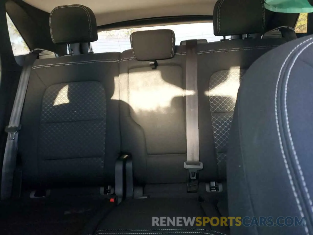 10 Photograph of a damaged car 1FMCU0GN6RUB14590 FORD ESCAPE ACT 2024