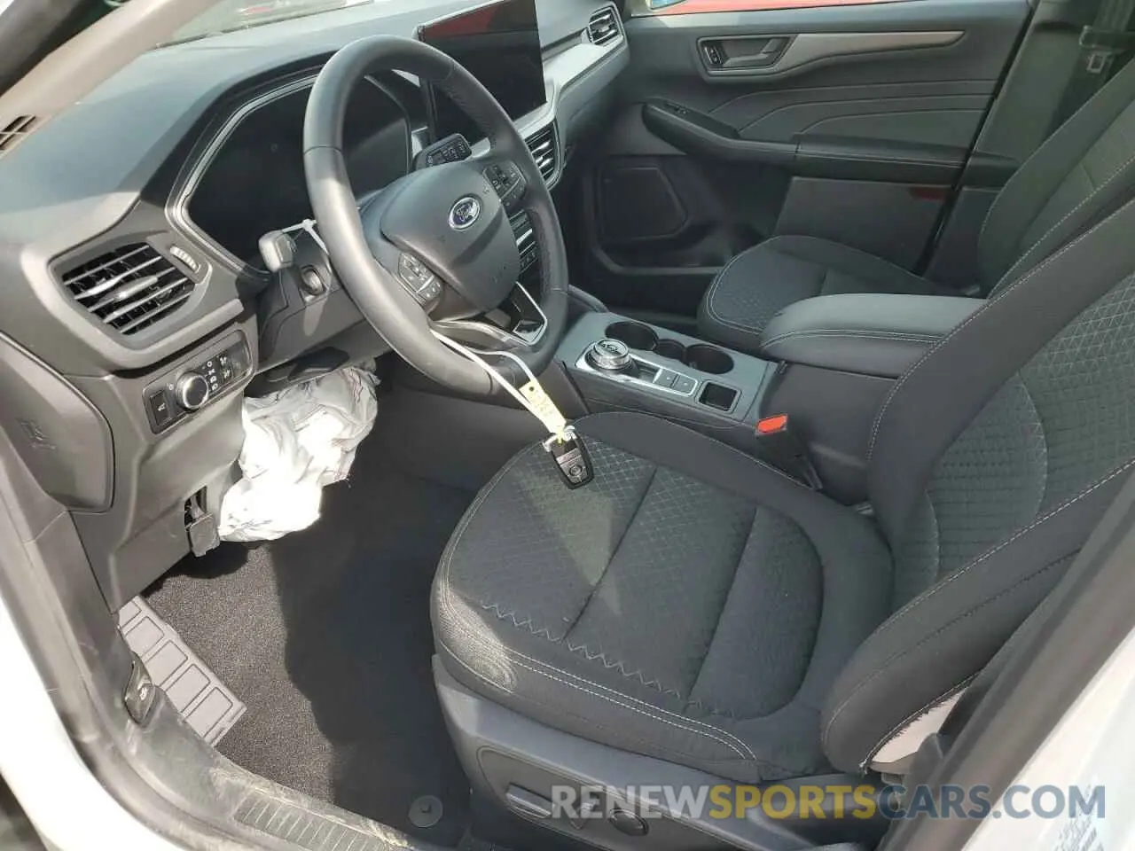 7 Photograph of a damaged car 1FMCU0GNXRUB57894 FORD ESCAPE ACT 2024