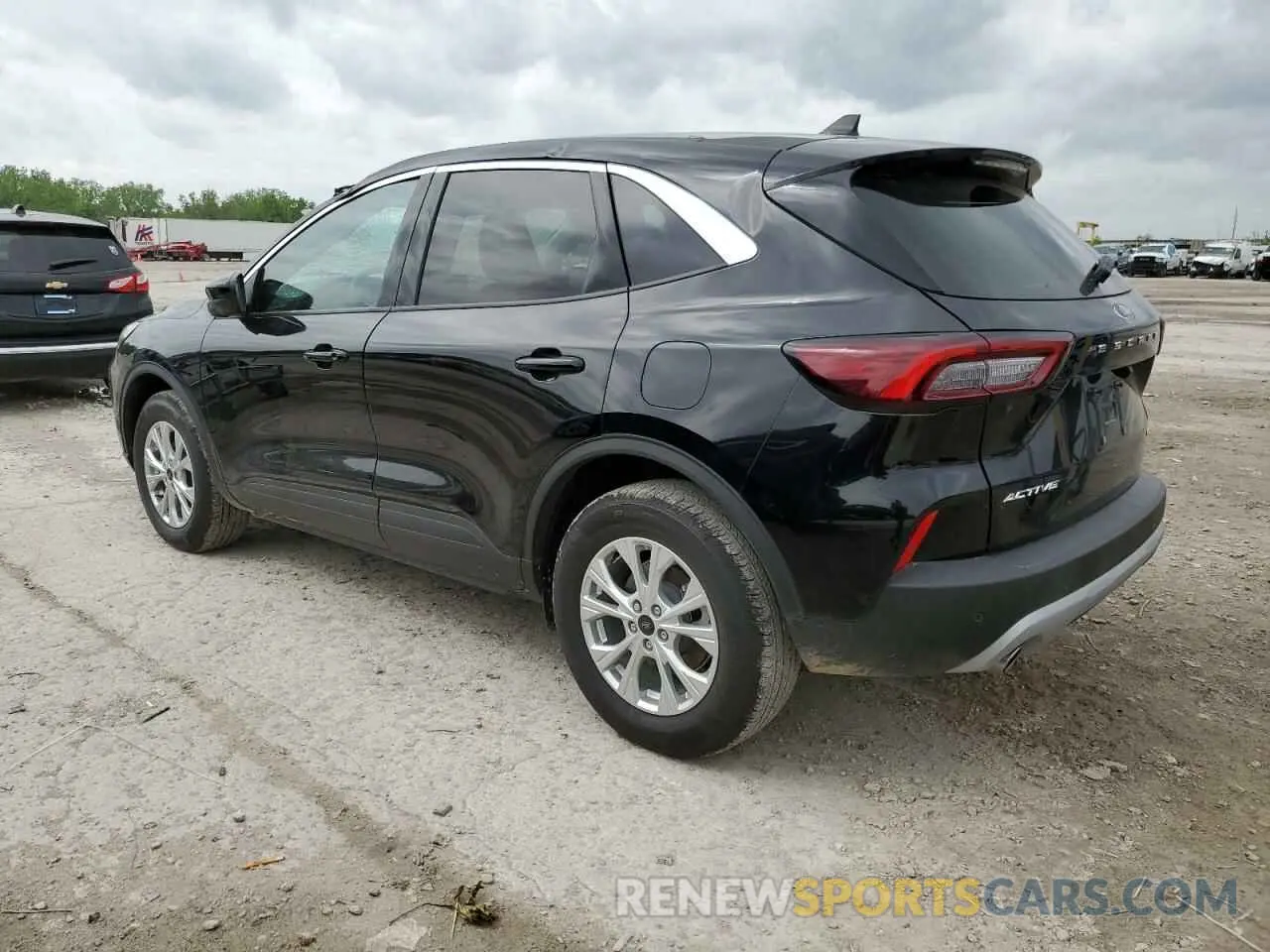 2 Photograph of a damaged car 1FMCU9GN2RUA42534 FORD ESCAPE ACT 2024