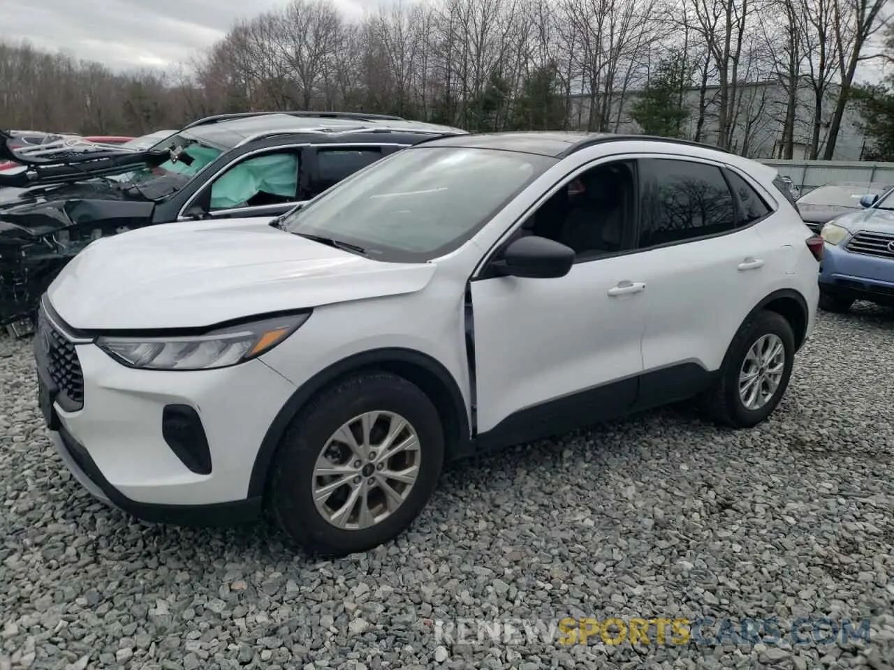 1 Photograph of a damaged car 1FMCU9GN3RUB01879 FORD ESCAPE ACT 2024
