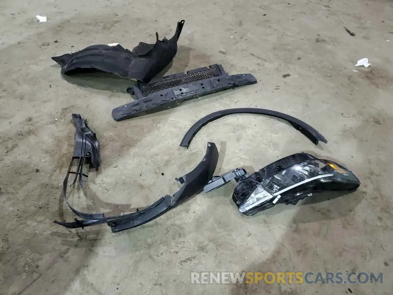 13 Photograph of a damaged car 1FMCU9GN4RUA92075 FORD ESCAPE ACT 2024