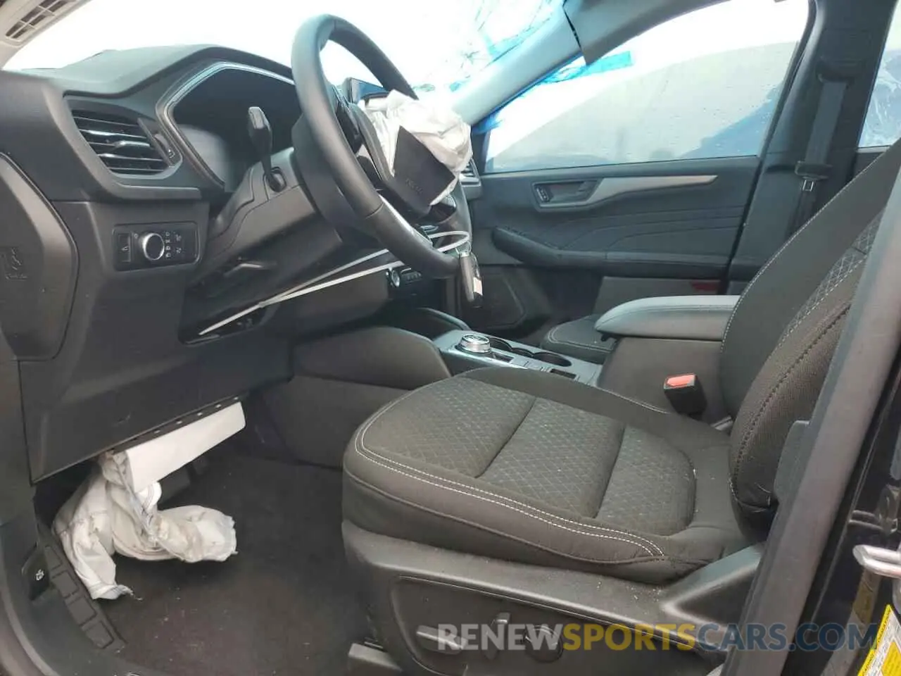 7 Photograph of a damaged car 1FMCU9GN4RUA92075 FORD ESCAPE ACT 2024