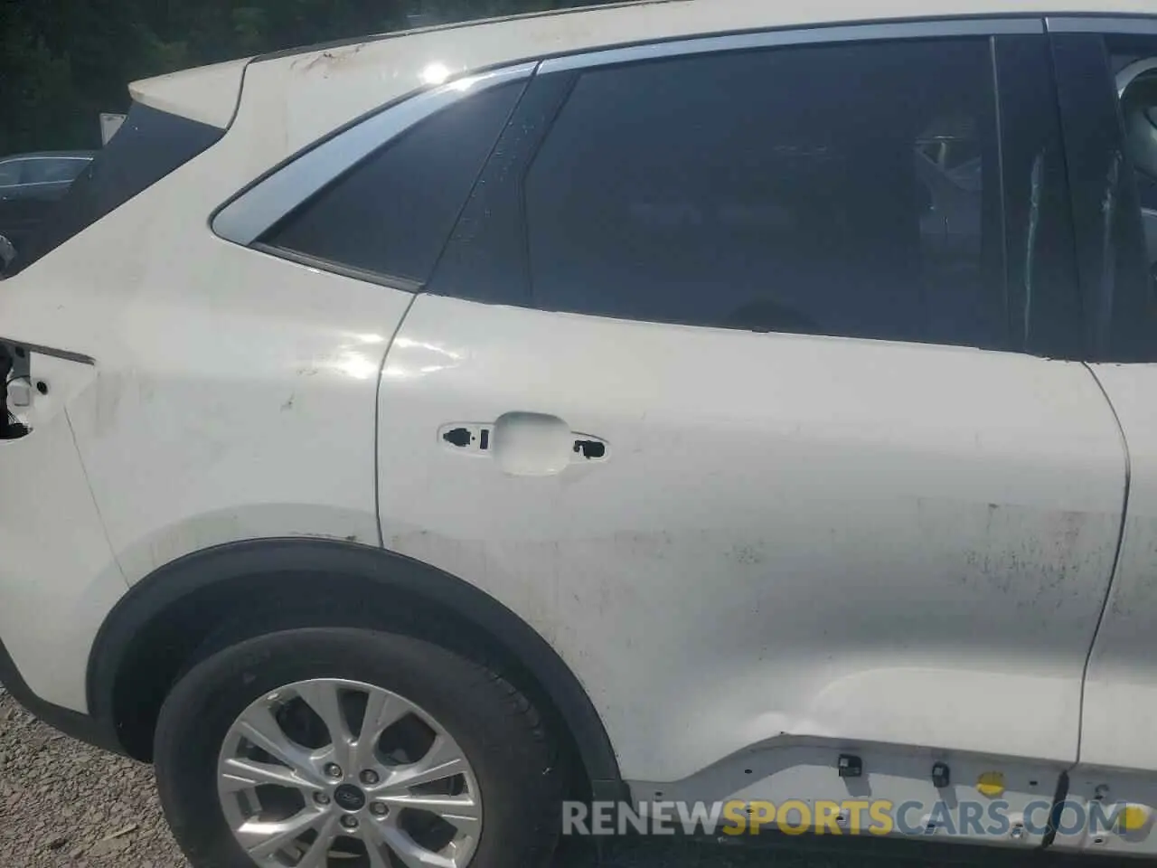 11 Photograph of a damaged car 1FMCU9GN5RUB22281 FORD ESCAPE ACT 2024