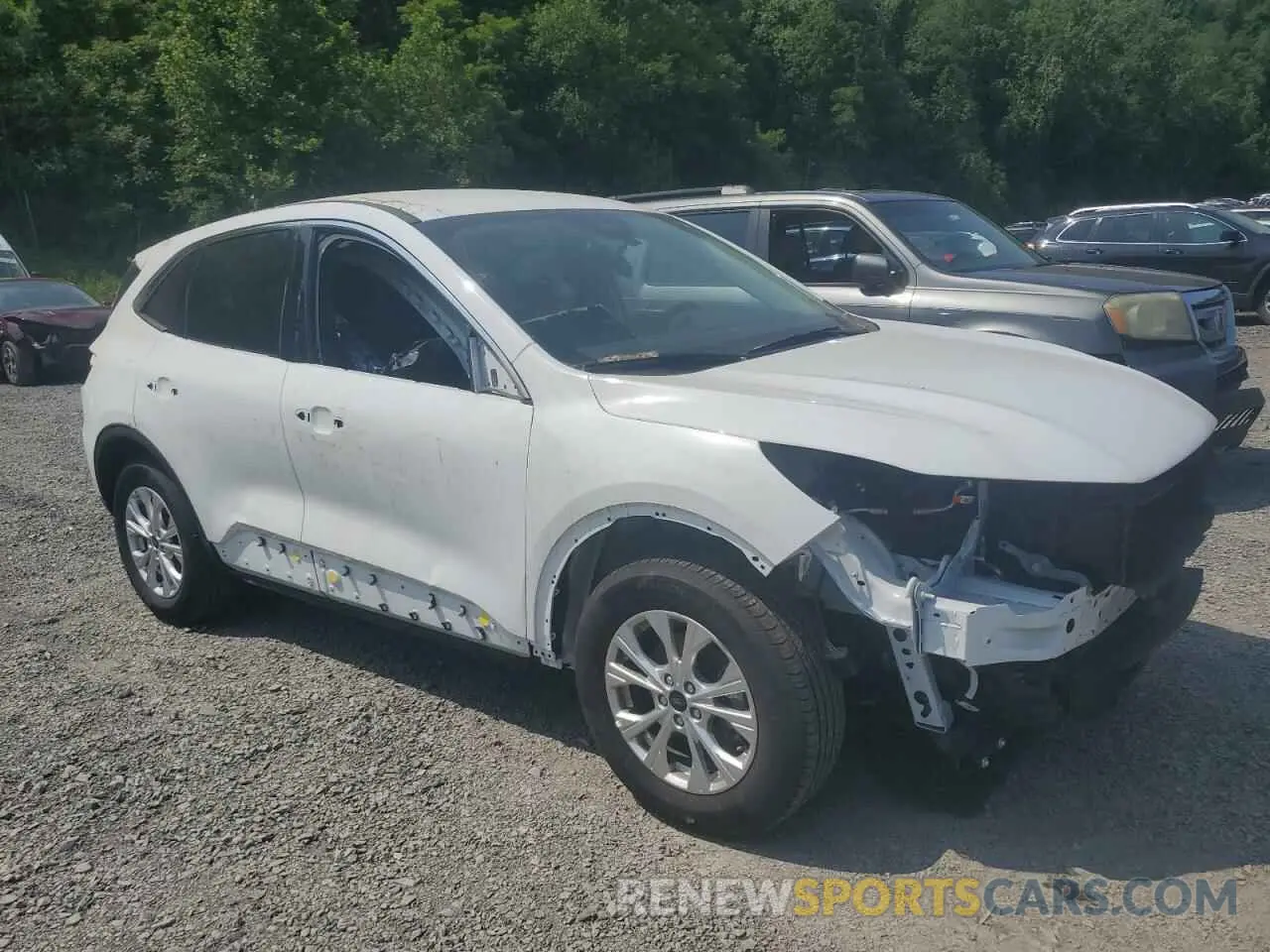 4 Photograph of a damaged car 1FMCU9GN5RUB22281 FORD ESCAPE ACT 2024
