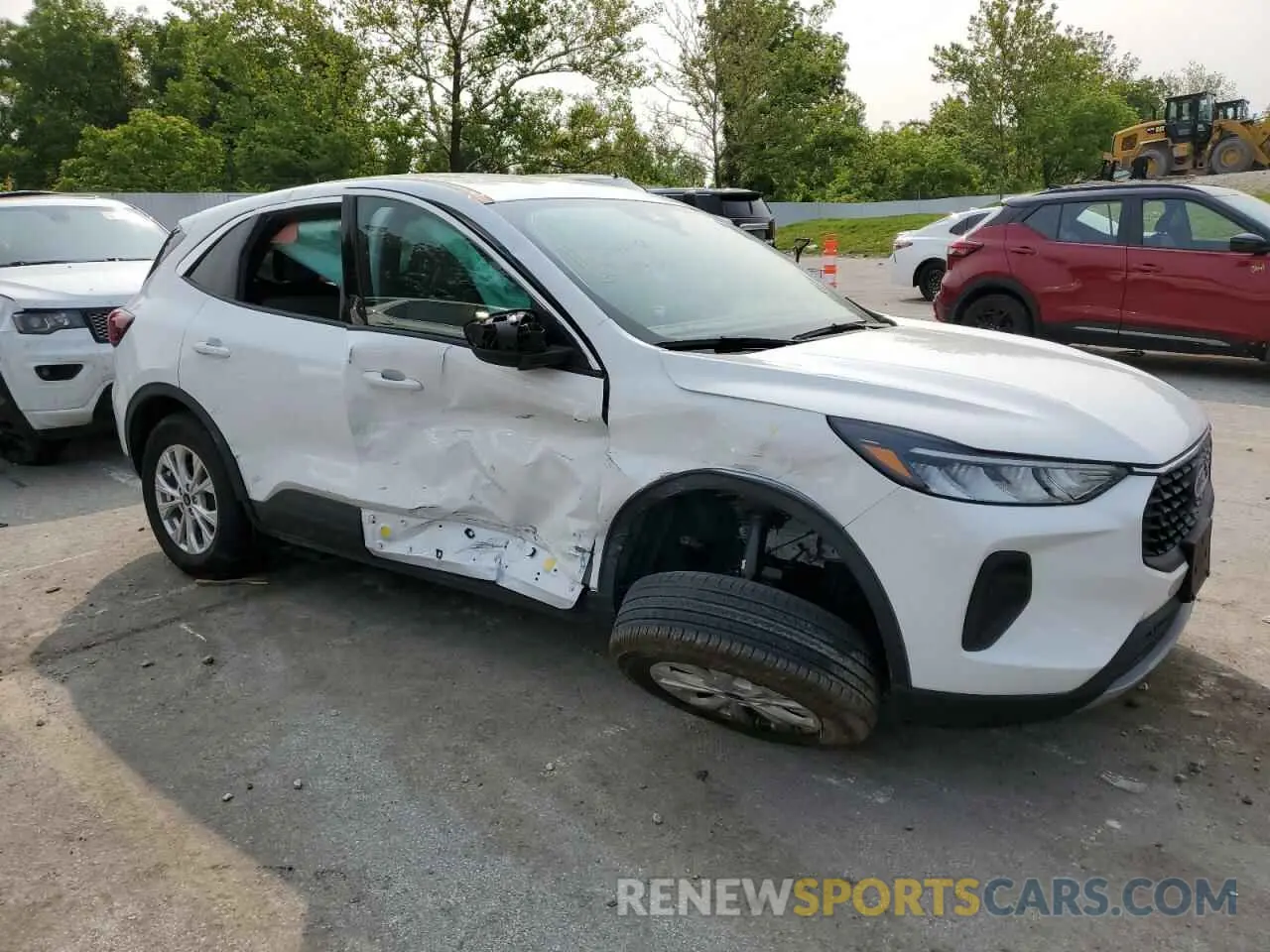 4 Photograph of a damaged car 1FMCU9GN8RUA57796 FORD ESCAPE ACT 2024