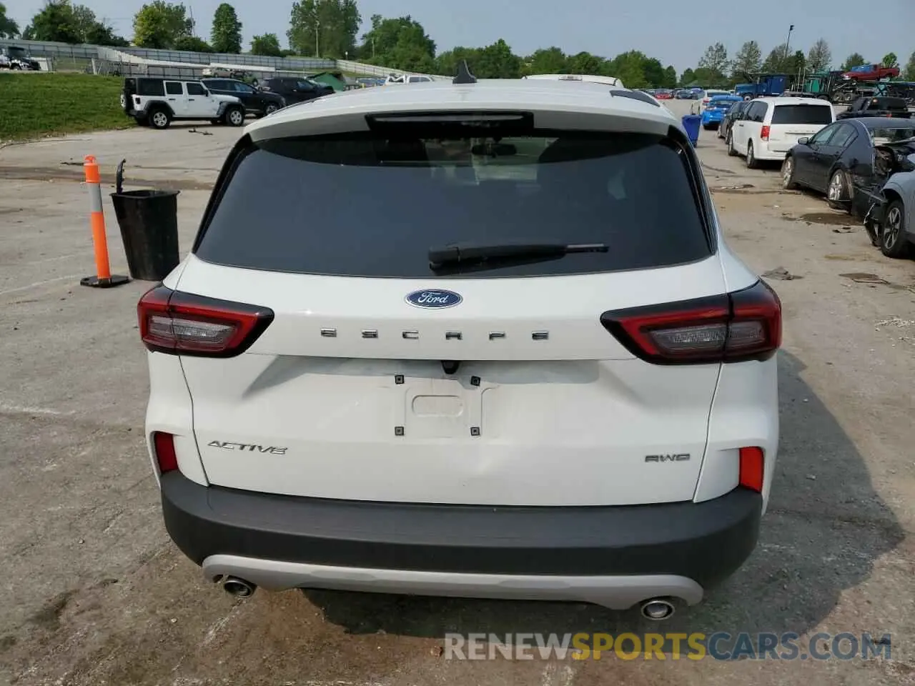 6 Photograph of a damaged car 1FMCU9GN8RUA57796 FORD ESCAPE ACT 2024