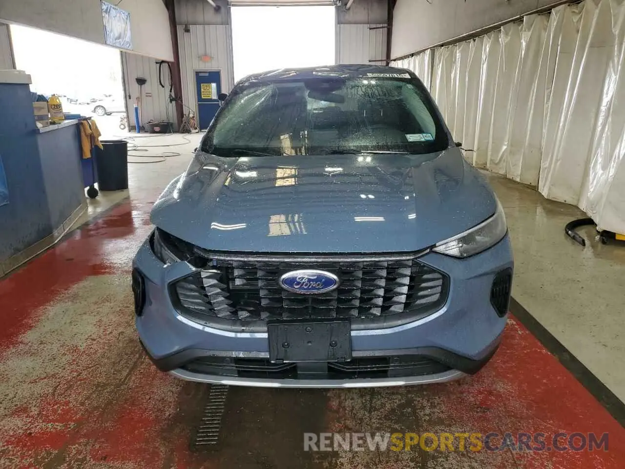 5 Photograph of a damaged car 1FMCU9GNXRUB00311 FORD ESCAPE ACT 2024