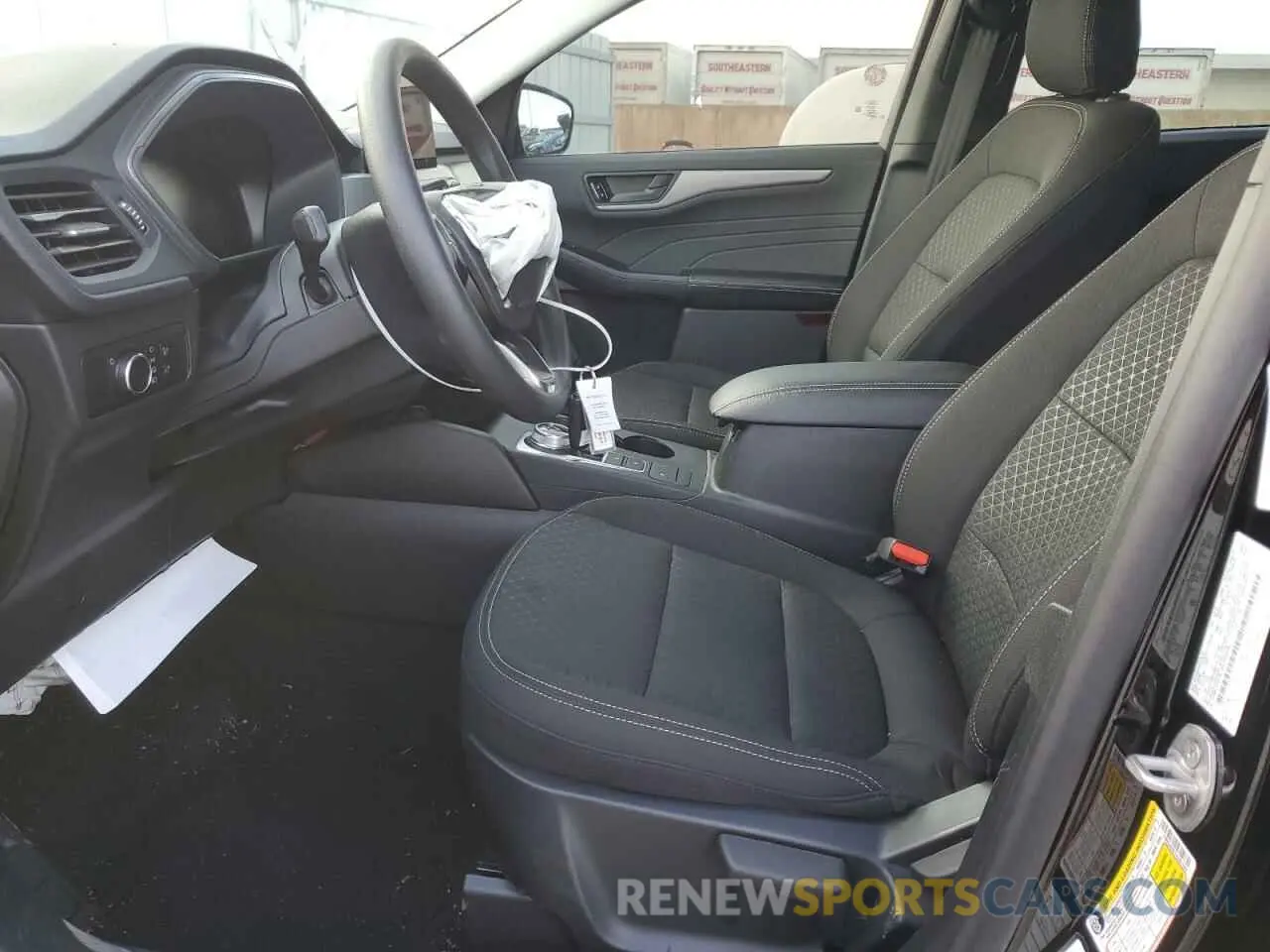 7 Photograph of a damaged car 1FMCU0GN1SUA62808 FORD ESCAPE ACT 2025