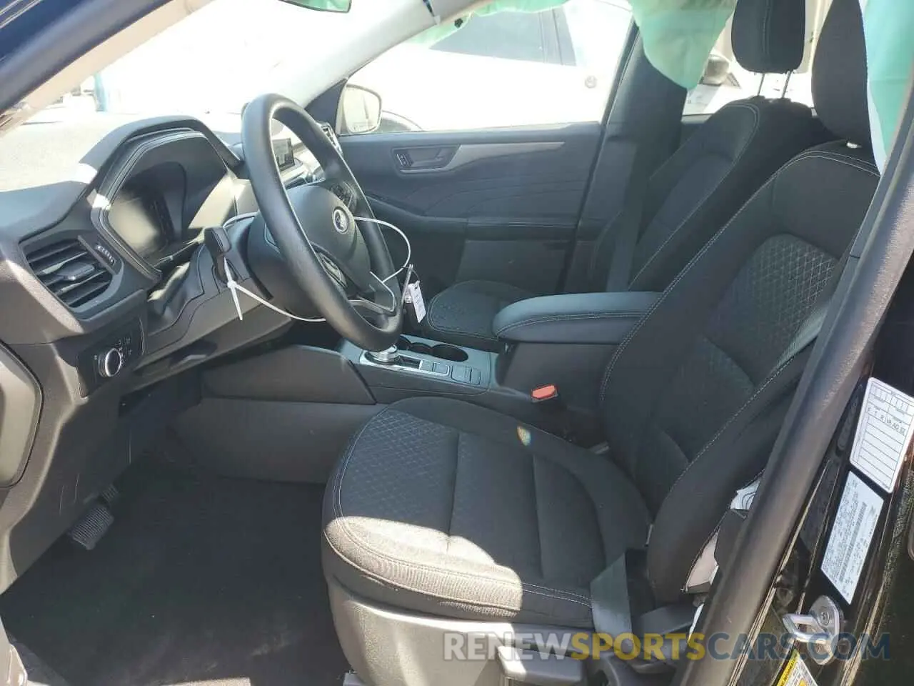 7 Photograph of a damaged car 1FMCU0GN3SUA63586 FORD ESCAPE ACT 2025